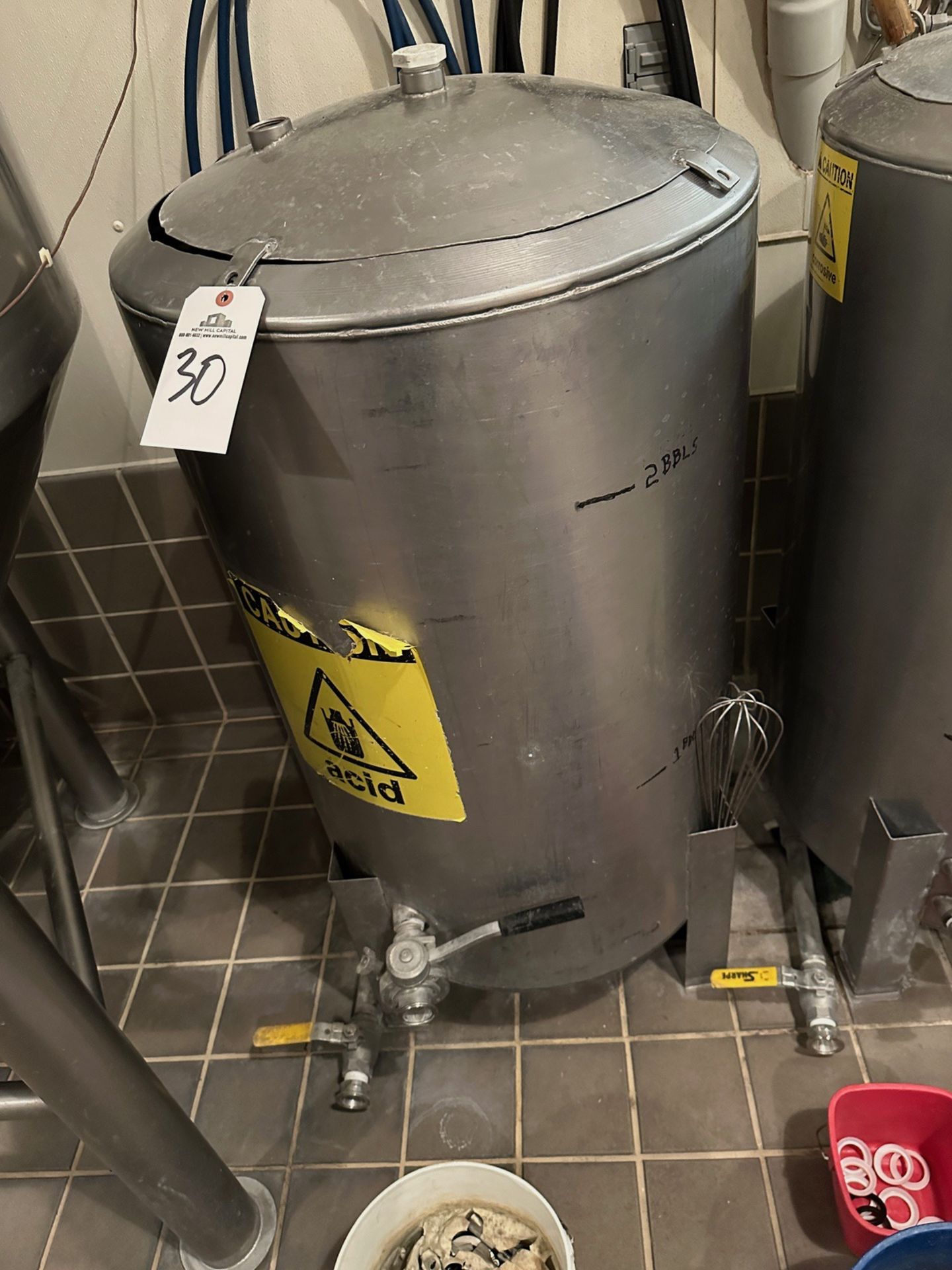 2.5 BBL Stainless Steel Chemical Holding Tank - Subj to Bulk | Rig Fee $75
