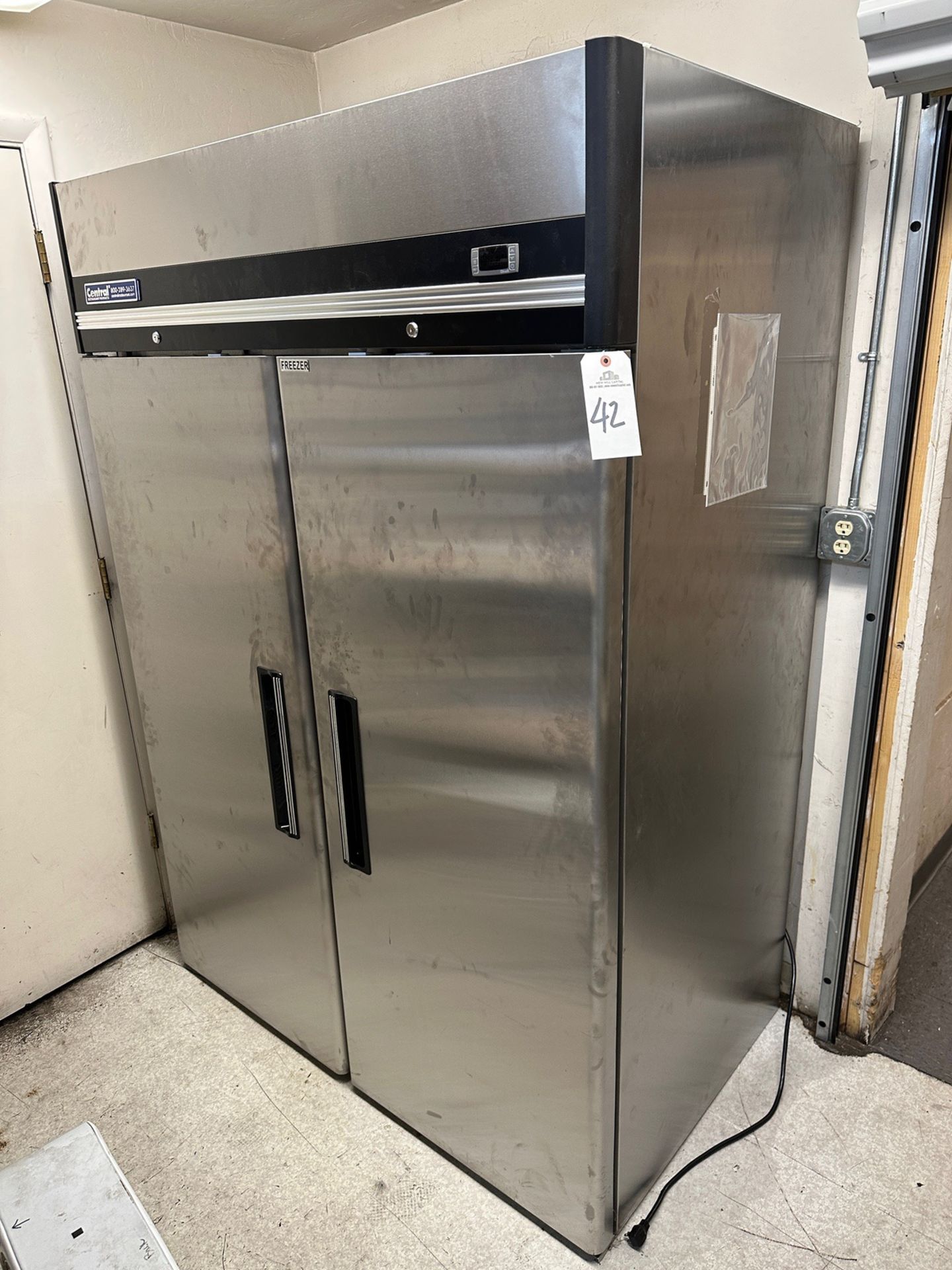 Central Restaurant Products 2-Door Reach In Freezer, Model 69K-035HC - Subj to Bulk | Rig Fee $300
