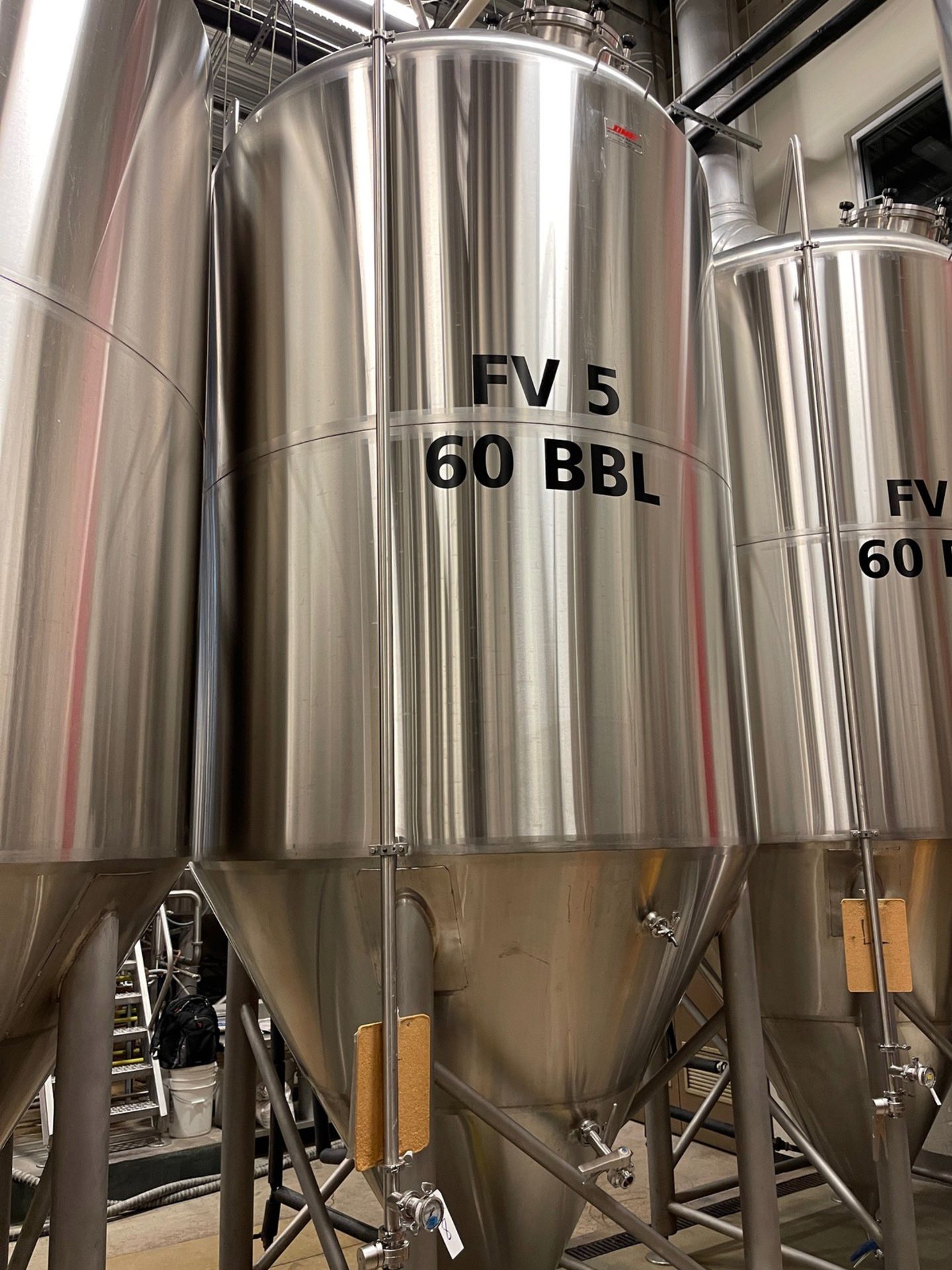 DME 60 BBL Fermentation Tank - Cone Bottom, Glycol Jacketed, Mandoor, Zwickel Valve, | Rig Fee $2100