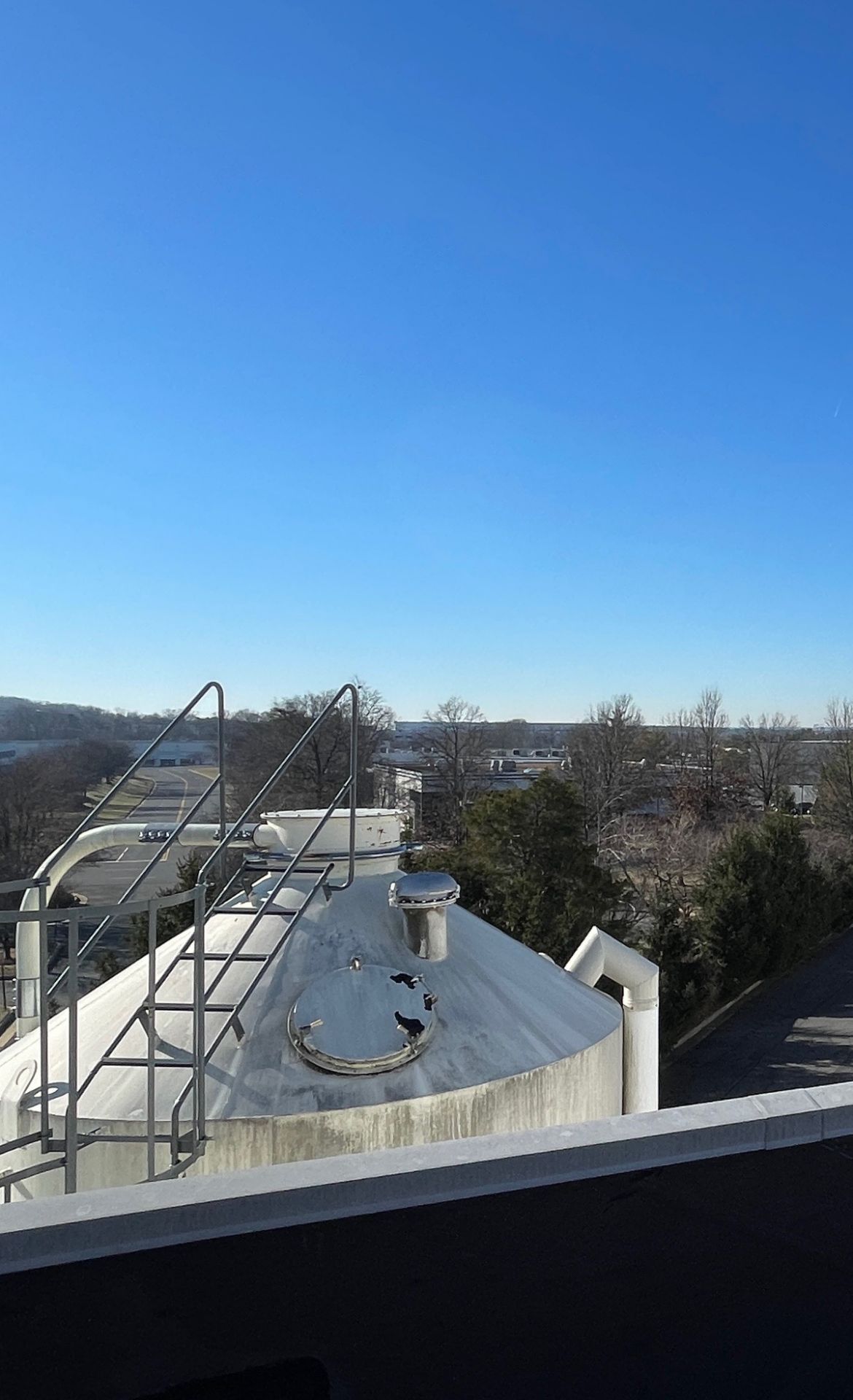 24 Ton Meridian Grain Silo, S/N 6761412, Approx. 10' Dia. X 33' O.H. | Rig Fee $4500 - Image 6 of 6