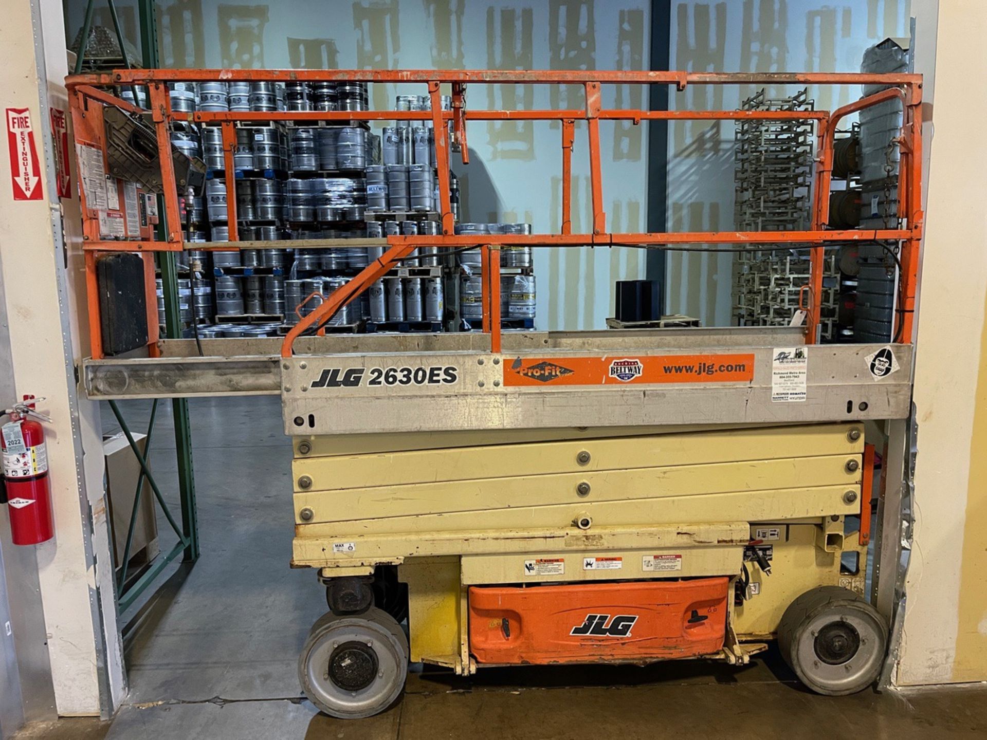 JLG 2630 ES Scissor Lift | Rig Fee $150 - Image 3 of 3