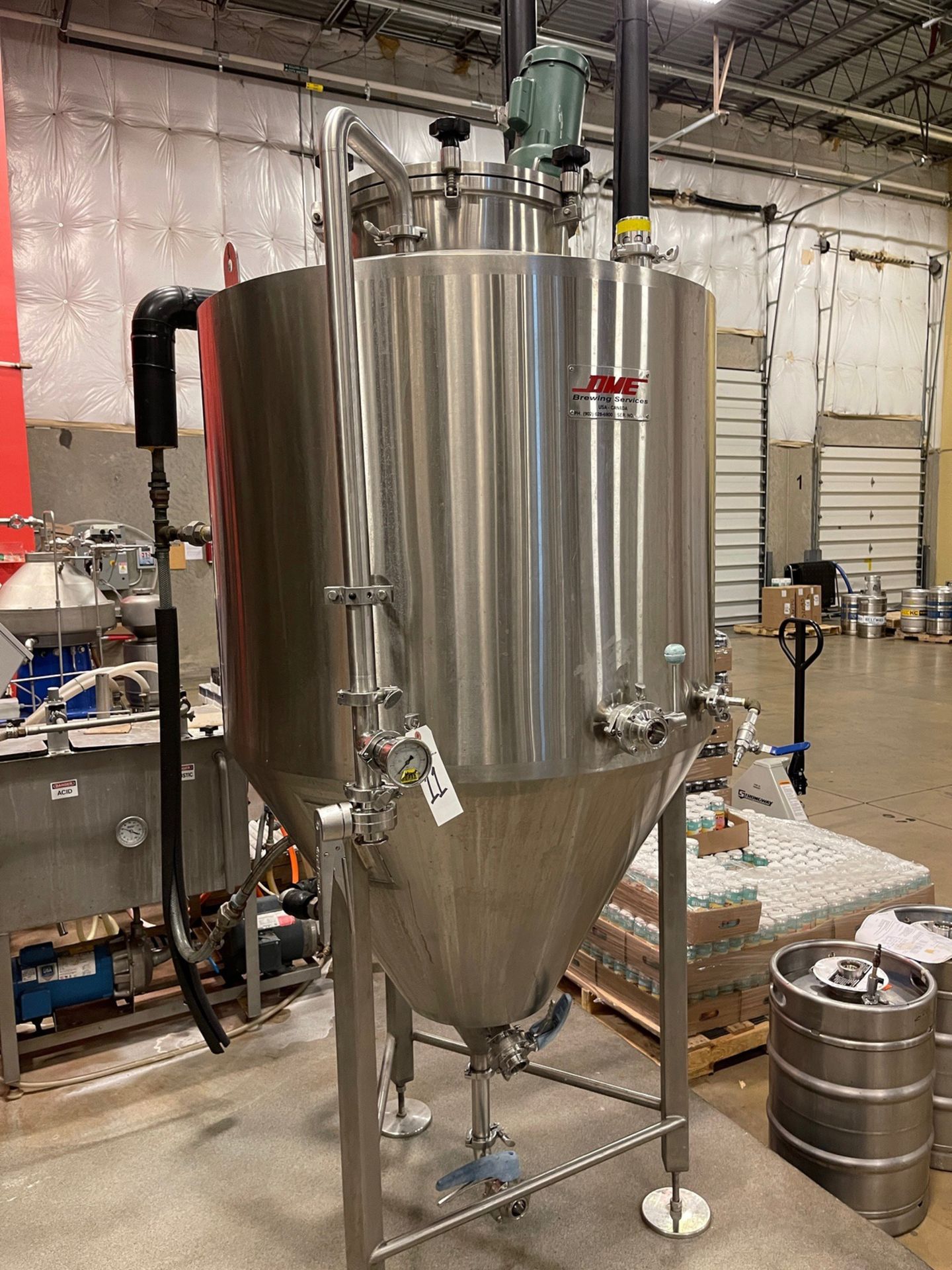 DME 3 BBL Yeast Propagation Tank - Cone Bottom, Glycol Jacketed, Mulitple Ports with | Rig Fee $500