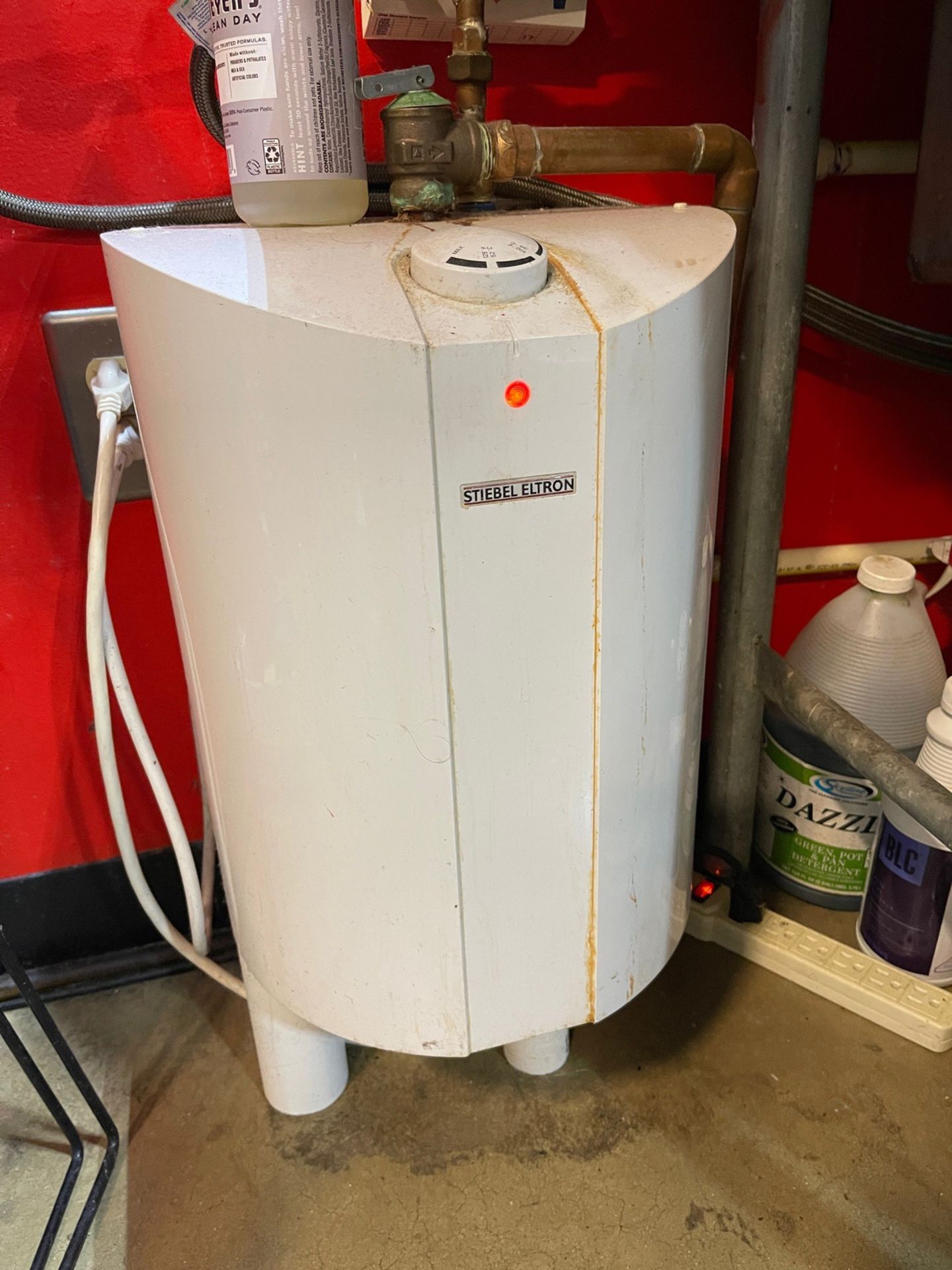 Stiebel Eltron Mini Water-Heater for Bar Sink | Rig Fee $75