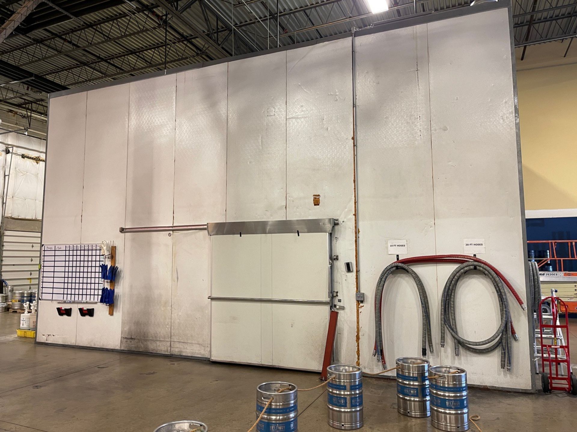 Cold Box with Turbo Air Fan Units and Extra Panels, Approx. 31' x 28' x 18'6" O.H. | Rig Fee $12000
