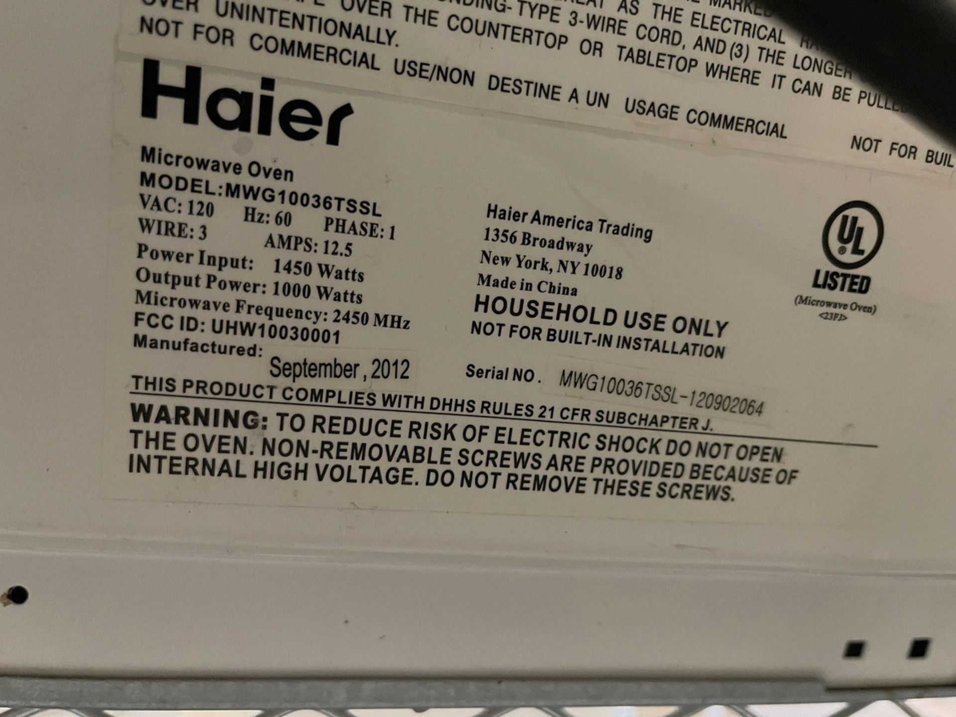 Haier 1000W Microwave, Model MWG10036TSSL, S/N MWG10036TSSL-120902064 | Rig Fee $No Charge - Image 2 of 2