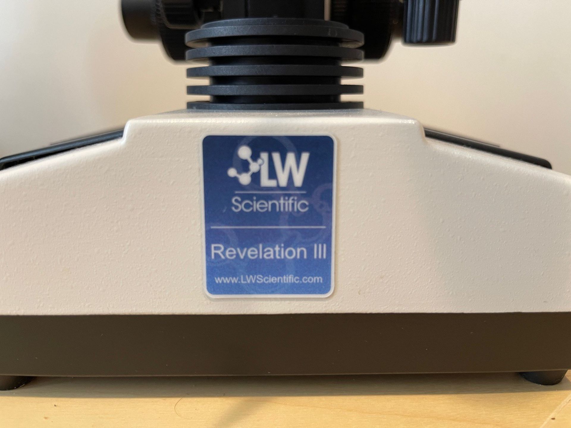 LW Scientific Revelation III Microscope | Rig Fee $No Charge - Image 2 of 3