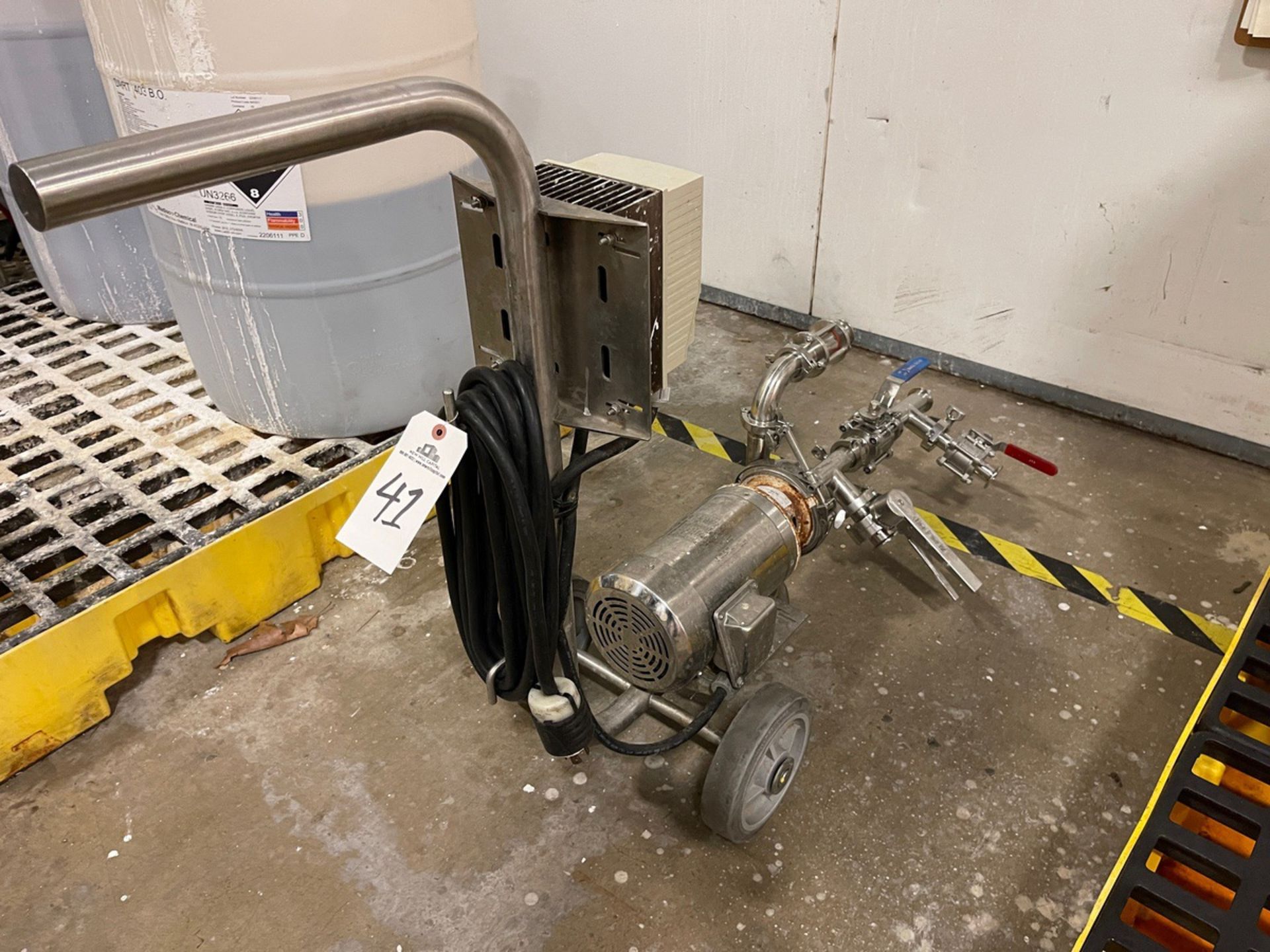 Leeson Washguard SST Transfer Pump on Cart | Rig Fee $100