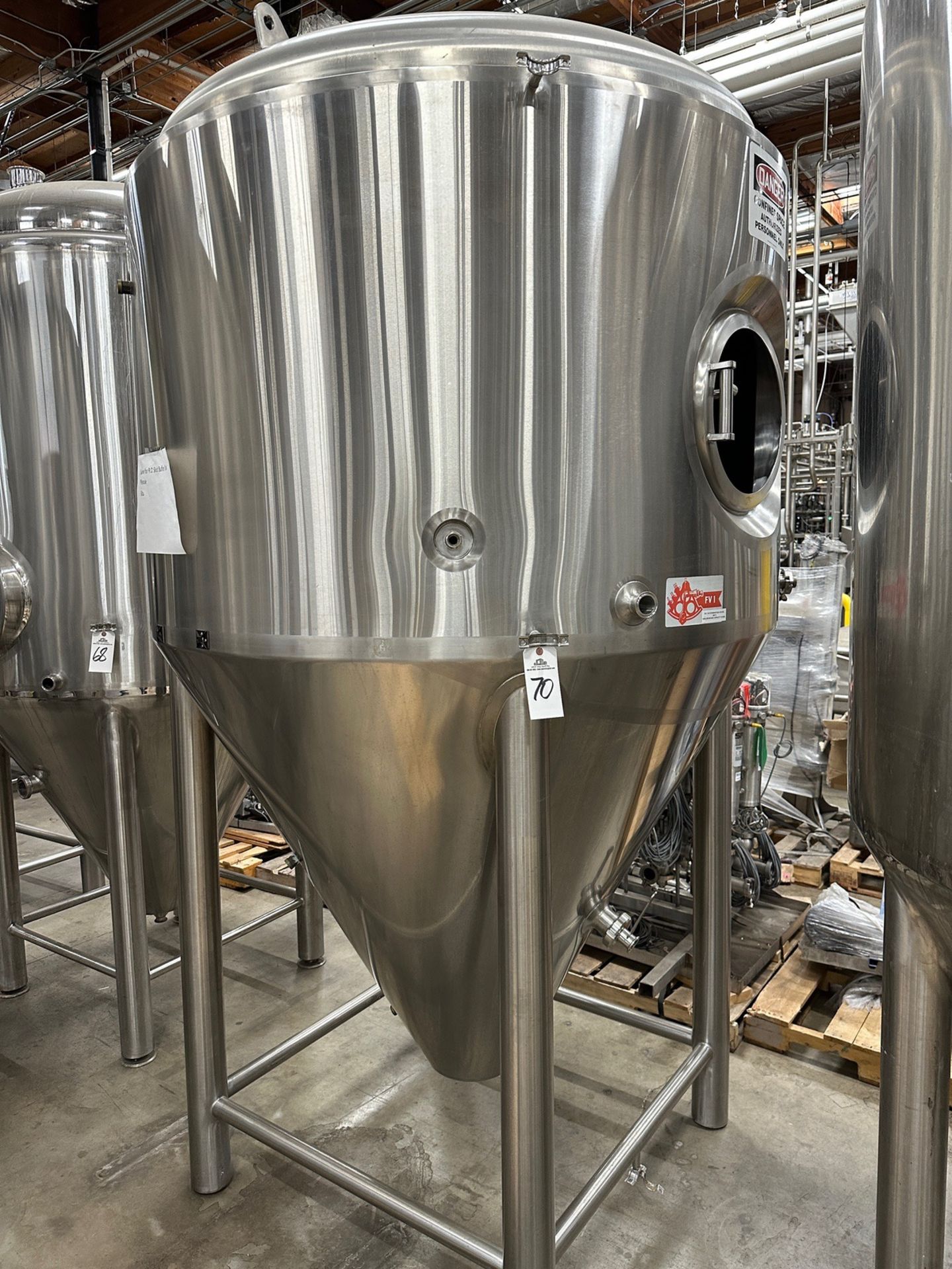 20 BBL Stainless Steel Fermentation Tank, Cone Bottom, Glycol Jacketed, No Fittings | Rig Fee $750