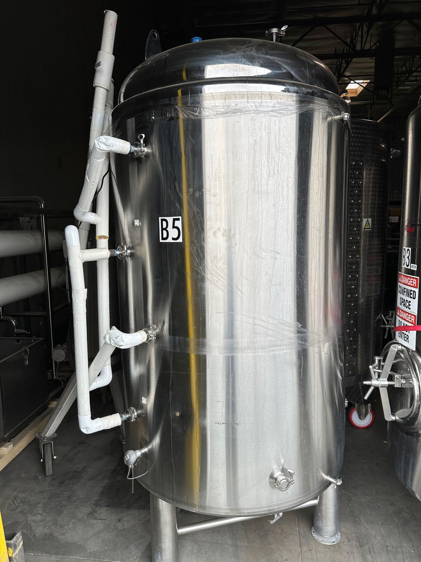 Apex Brewing Supply 15BBL Stainless Steel Brite Tank, Glycol Jacketed, Dish Bottom, | Rig Fee $900 - Image 2 of 2