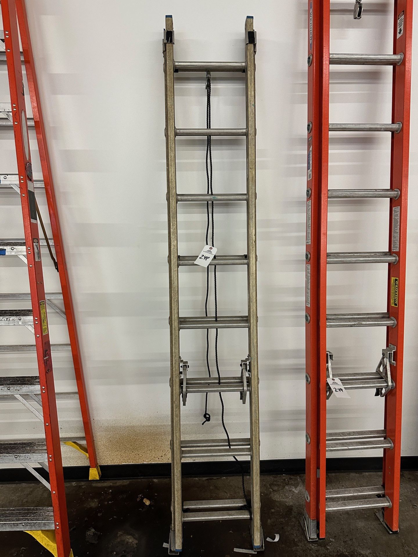 16' Aluminum Extension Ladder | Rig Fee $35