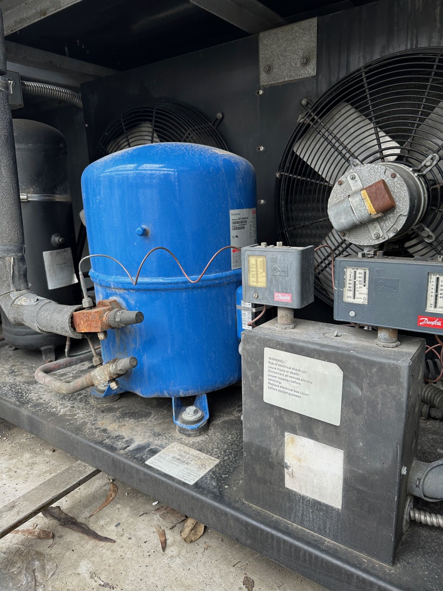 Pro Chillers Glycol Chilling System, Model PM212F6R4200-A, S/N 824680711 | Rig Fee $1250 - Image 4 of 5