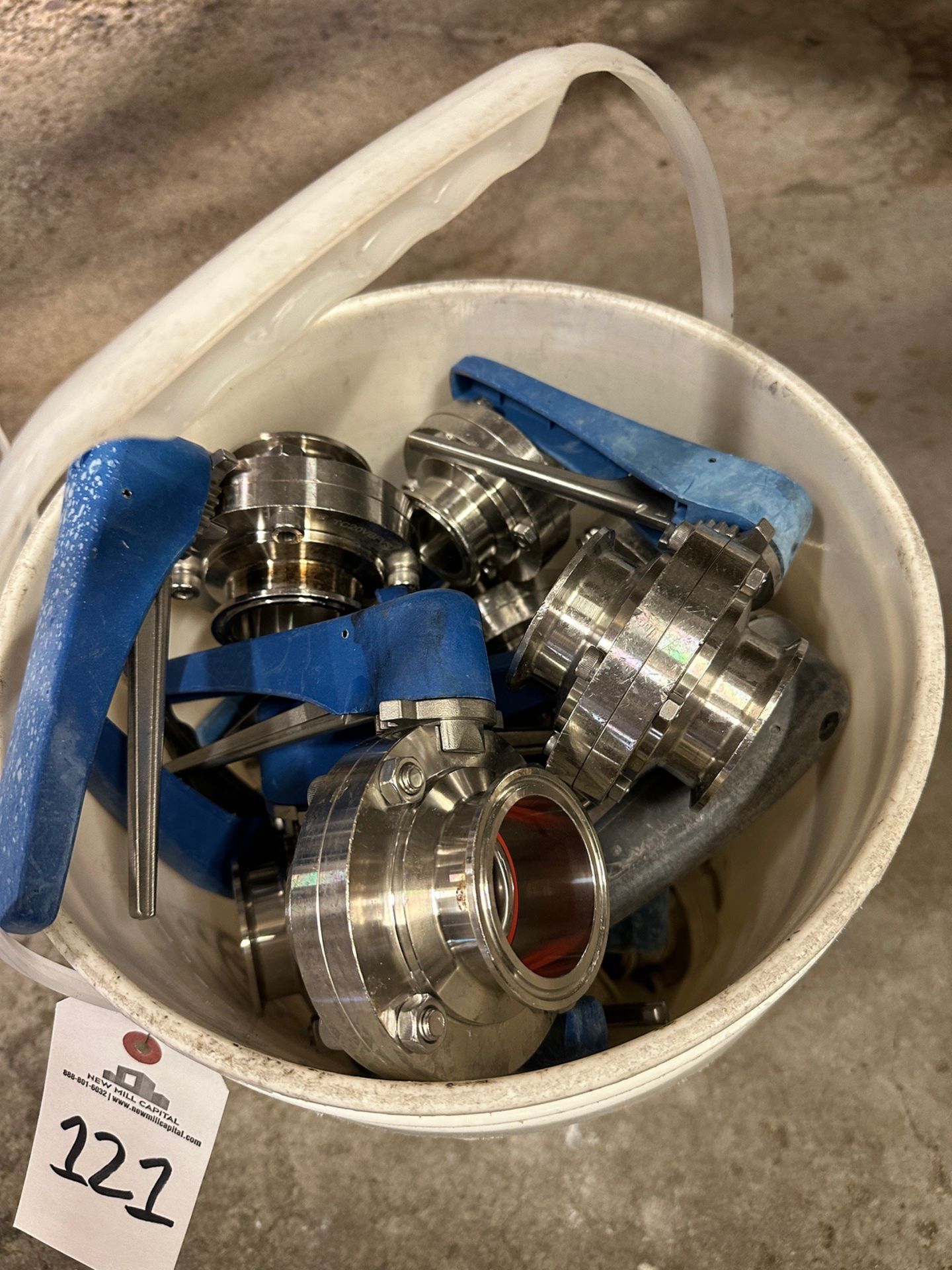 Lot of Approx. (20) Butterfly Valves | Rig Fee $35