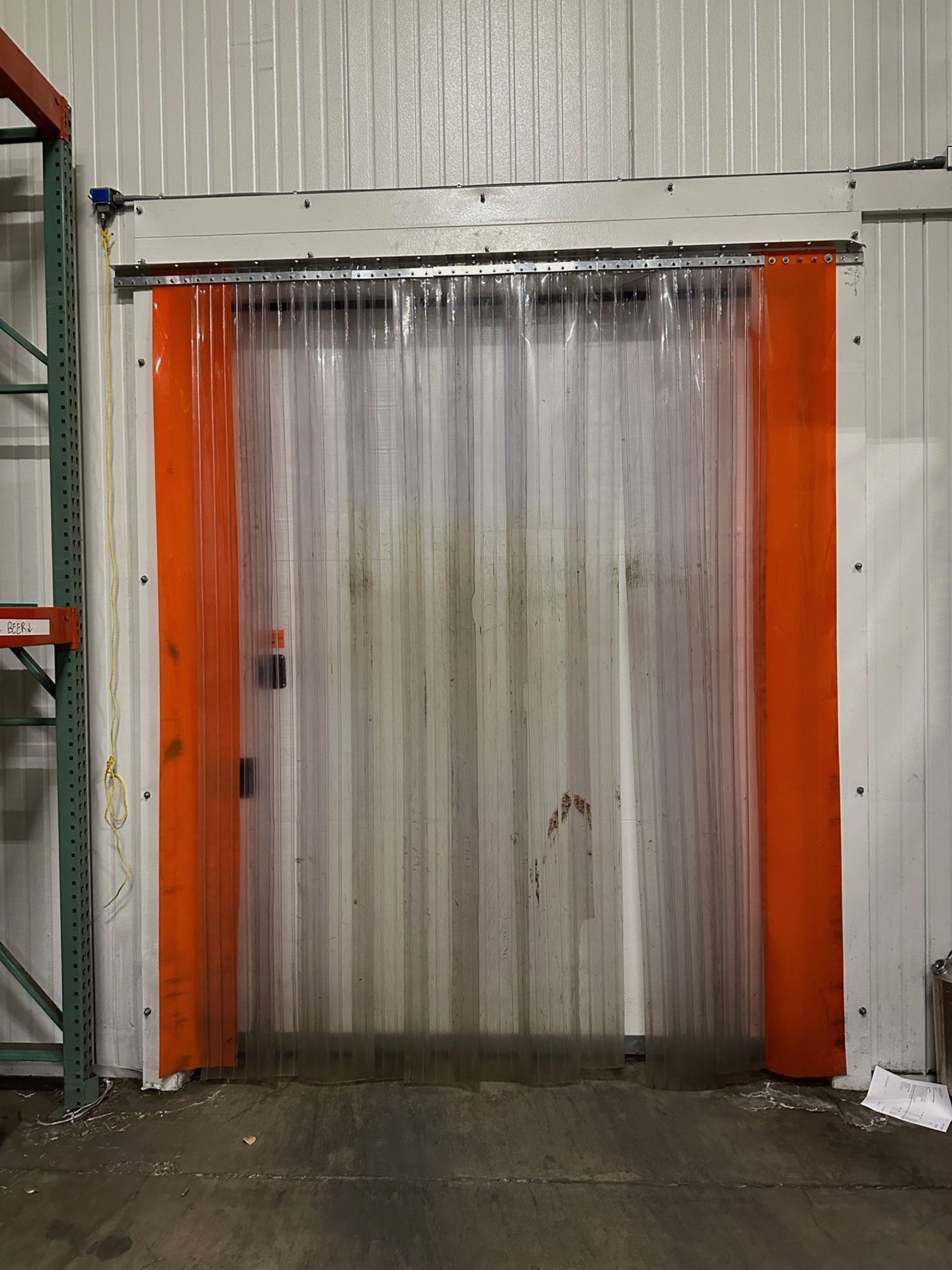 Drive In Cooler with (1) Mandoor (1) 8' x 10' Automatic Drive In Door (2) 3-Fan Coo | Rig Fee $18500 - Image 6 of 8