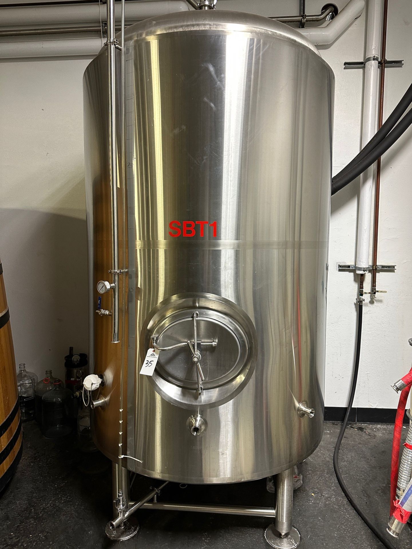 40 BBL Premier Stainless Steel Brite Tank (Used for Sours) - Dish Bottom, Glycol Ja | Rig Fee $1200