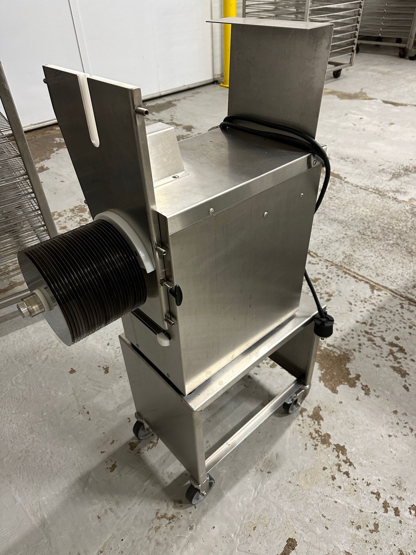 Fendo OY F-19S 1120 RPM Slicer | Rig Fee $100 - Image 2 of 4