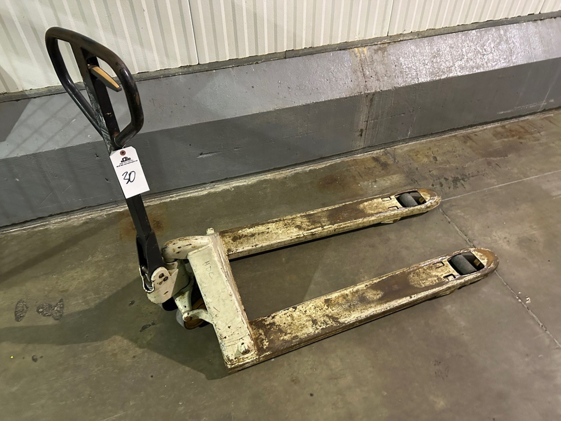 5000LB. Capacity Pallet Jack | Rig Fee $10