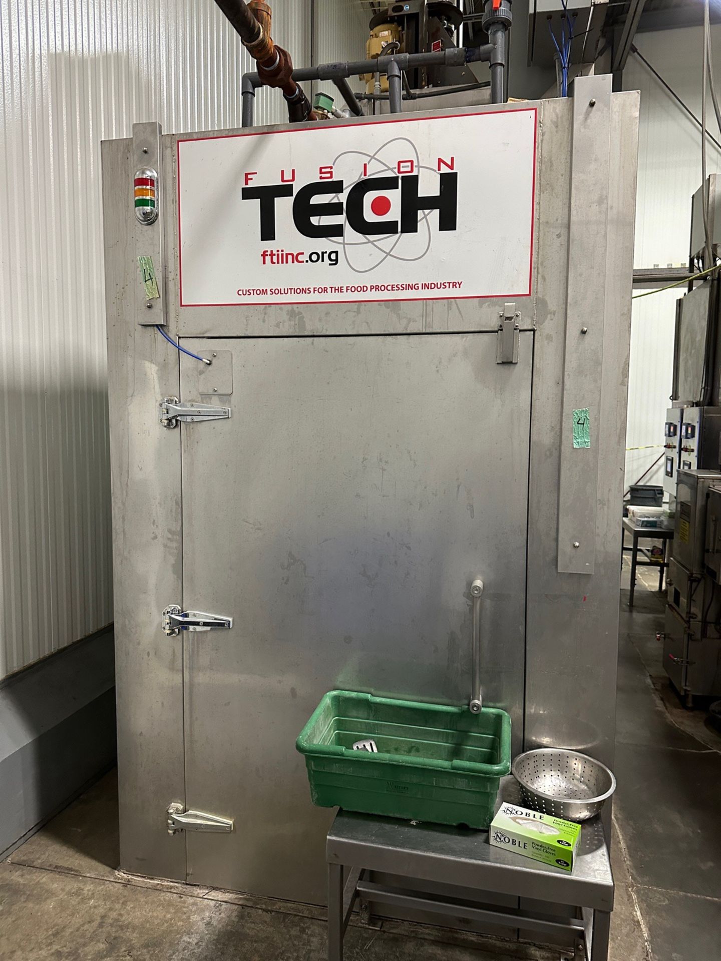 2018 Fusion Tech SM-04100-GP Oven / Smokehouse (Approx. 70" x 17'6" w 80" Wide Door) | Rig Fee $4500 - Image 3 of 4