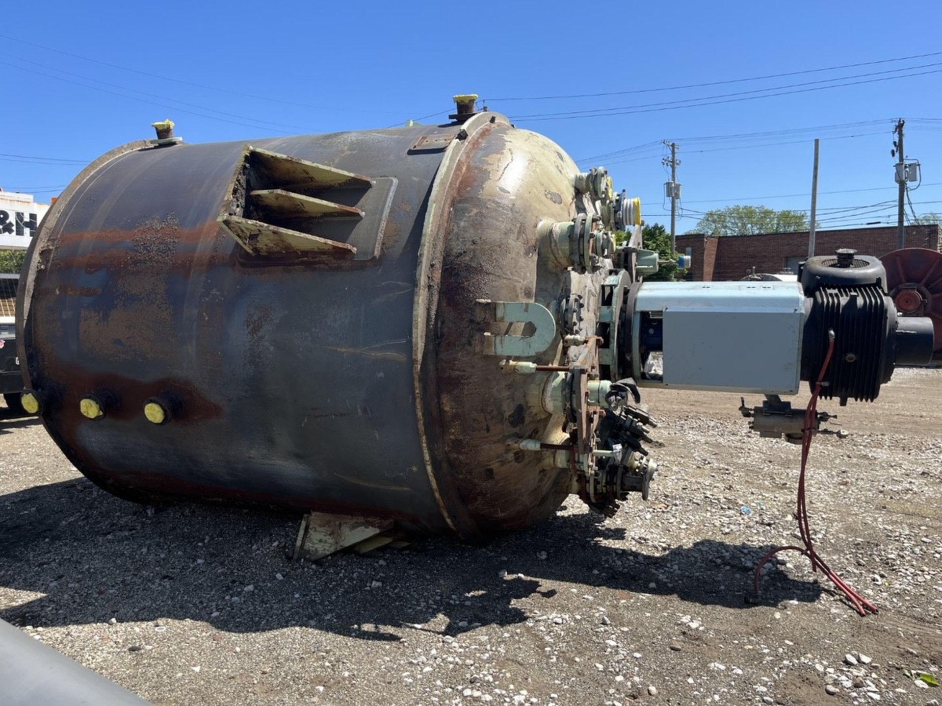 5,000 Gallon 3V Tech Glass Lined Reactor, Model BE5000, Approximately 108 | Rig Fee $2000 - Image 4 of 27