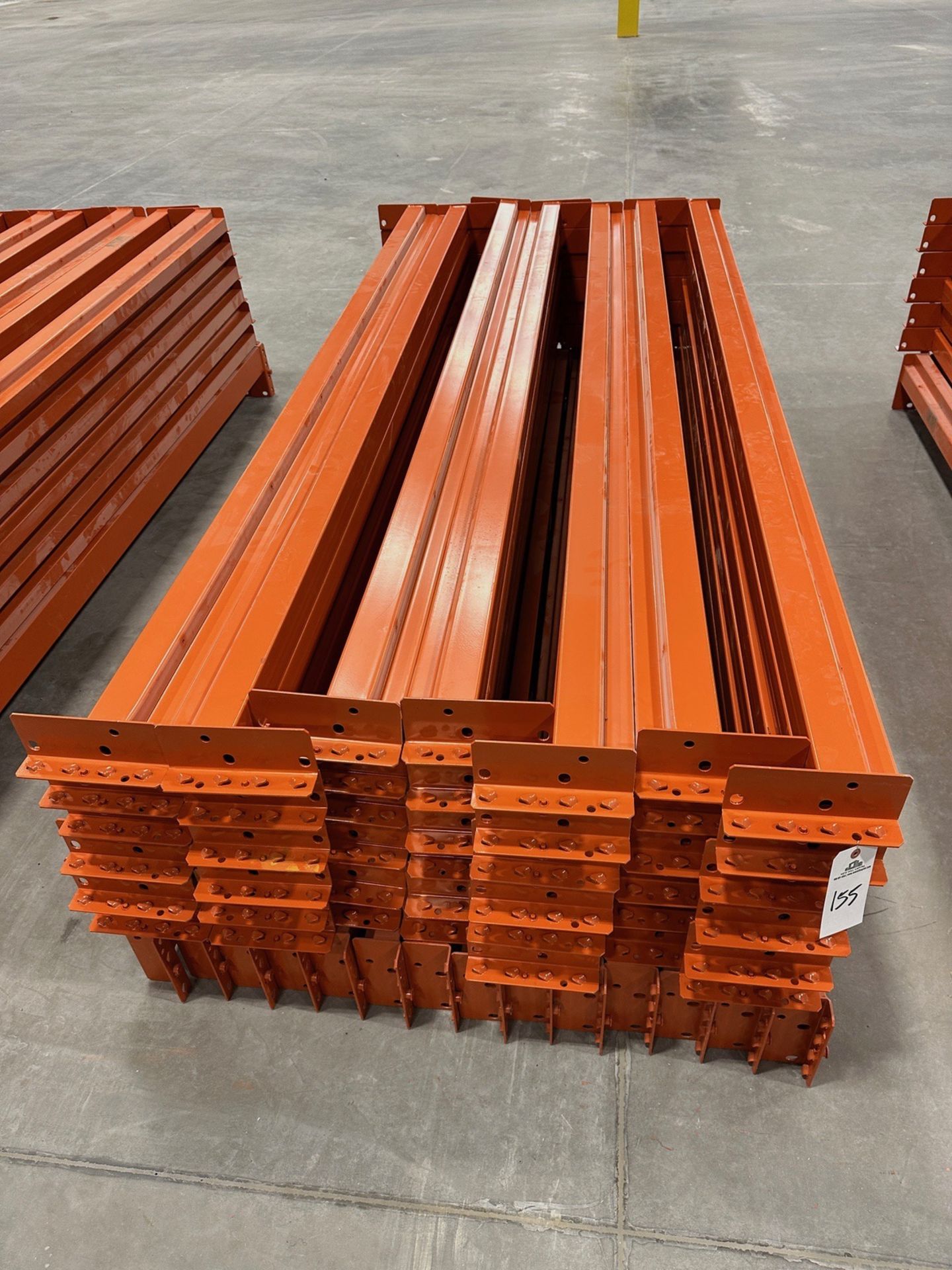 Interlake Mecalux 8' Wide Teardrop Pallet Racking Step Load Beams, 4" Face Height | Rig Fee $50