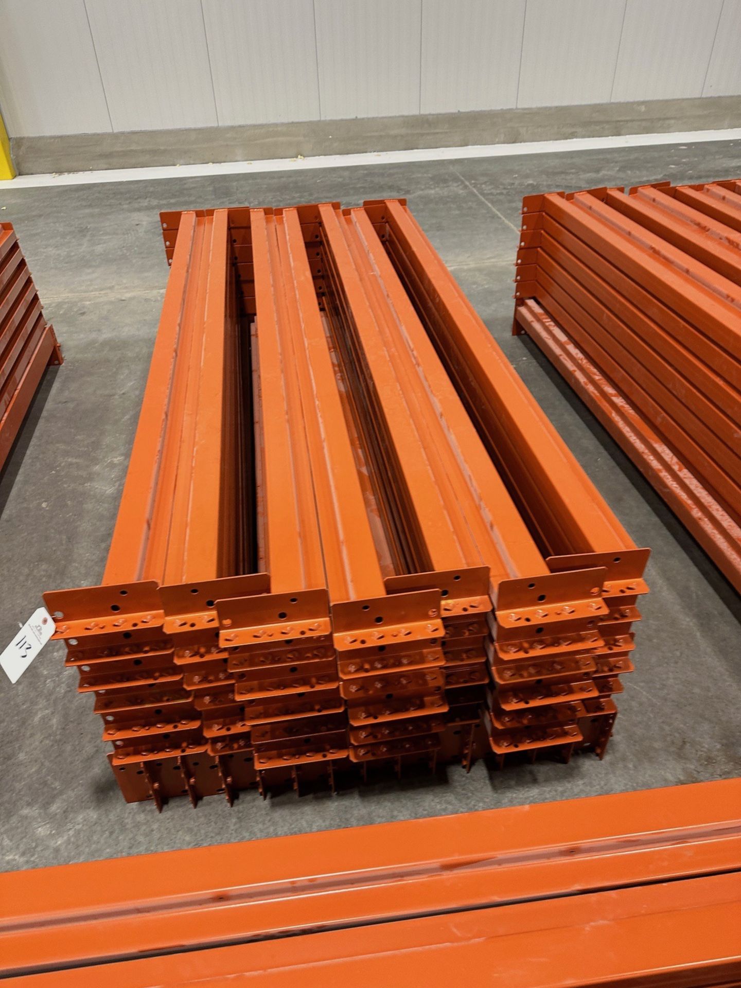 Interlake Mecalux 8' Wide Teardrop Pallet Racking Step Load Beams, 4" Face Height | Rig Fee $50