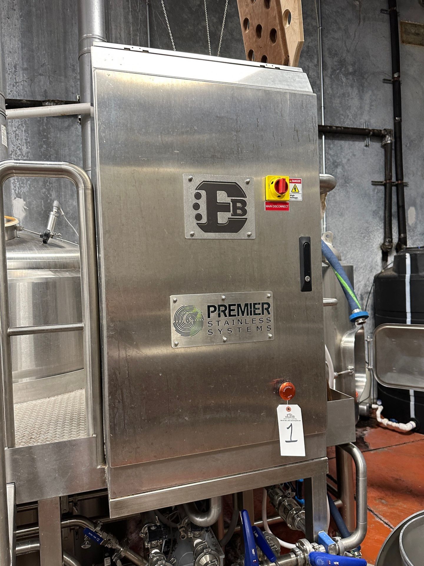 2017 Premier Stainless 10 BBL 2-Vessel Brewhouse - Mash/Lauter Tun (Approx. 5' Diam | Rig Fee $5500 - Image 2 of 18