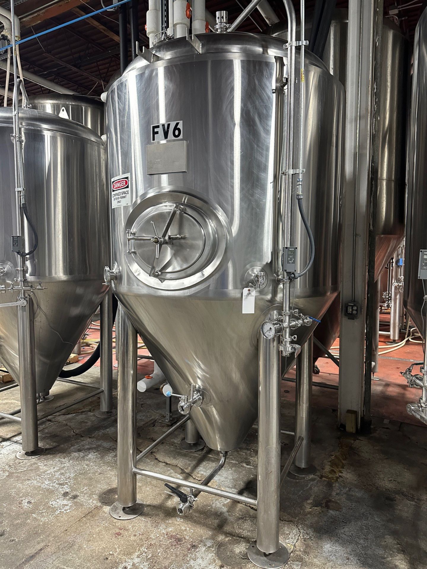 Pacific Brewery Systems 20 BBL Fermentation Tank - Cone Bottom, Glycol Jacketed, Ma | Rig Fee $750