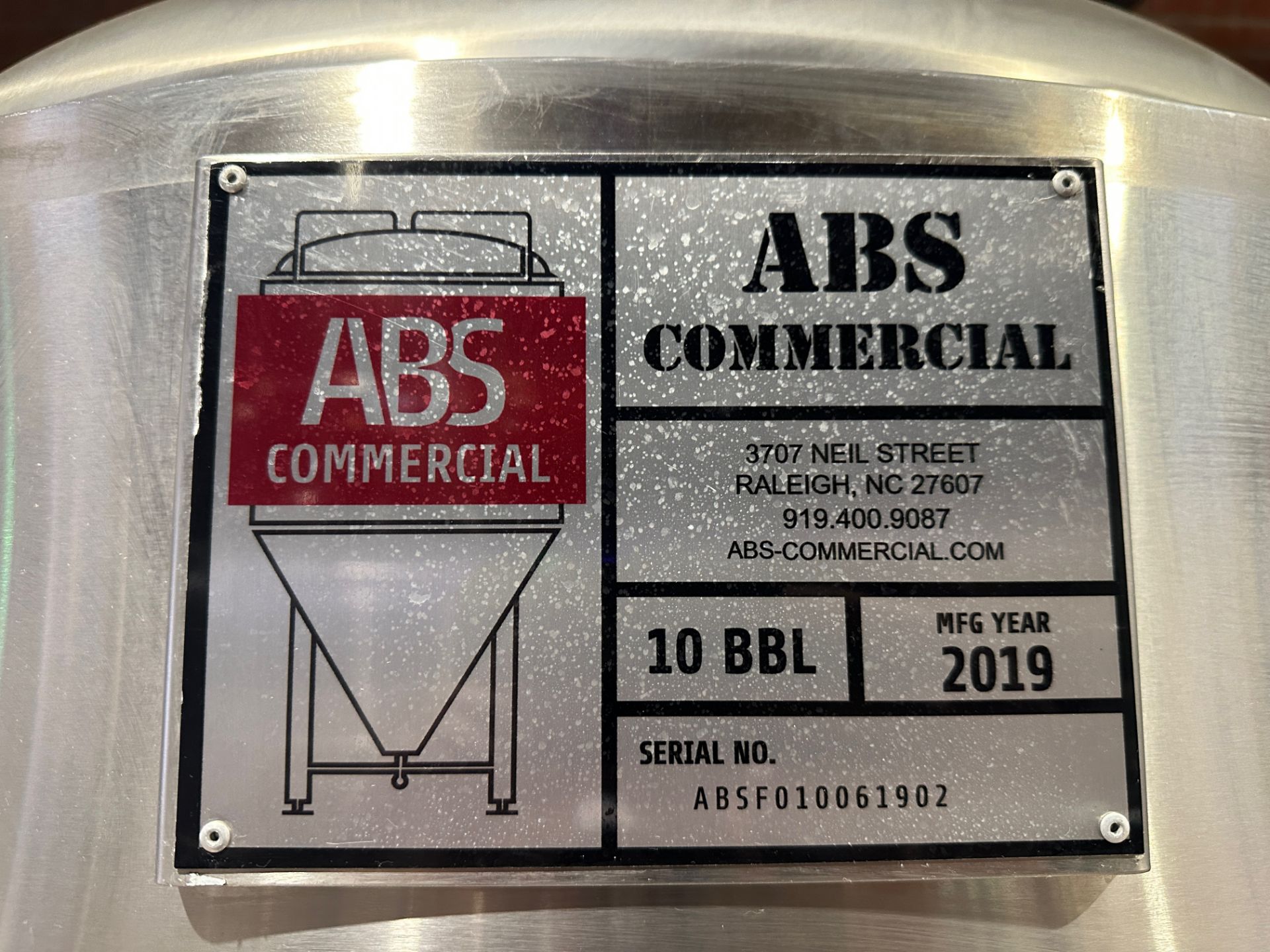 2019 ABS 10 BBL Unitank Fermenter - Cone Bottom, Glycol Jacketed, Mandoor, Zwickle | Rig Fee $650 - Image 2 of 4