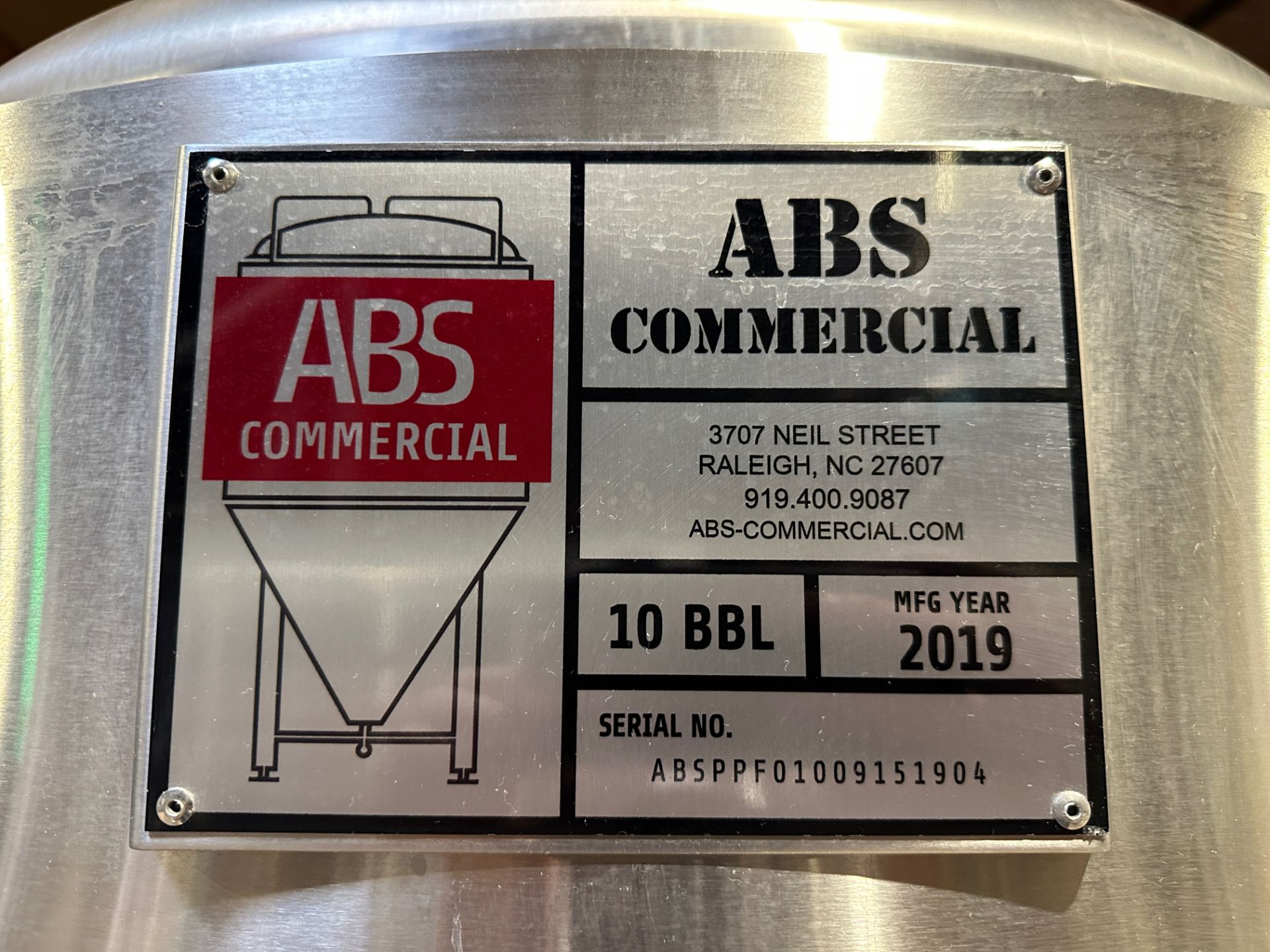 2019 ABS 10 BBL Unitank Fermenter - Cone Bottom, Glycol Jacketed, Mandoor, Zwickle | Rig Fee $650 - Image 2 of 4