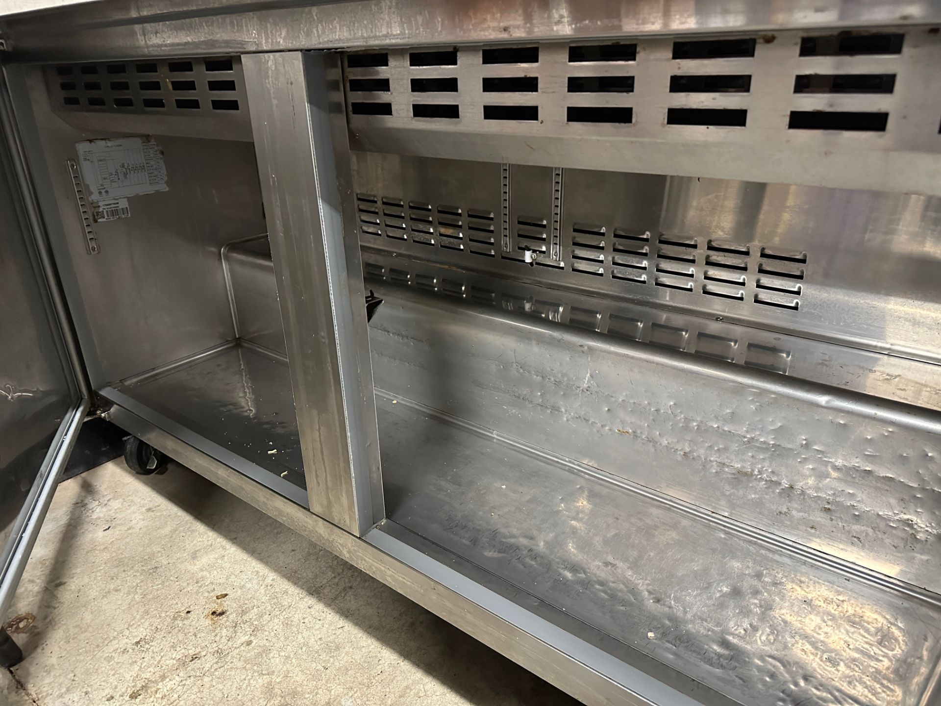 Avantco Bain Marie Cooler - Model 178SSPT60M (Approx. 40" with Cutting Board x 5' W | Rig Fee $95 - Image 4 of 5