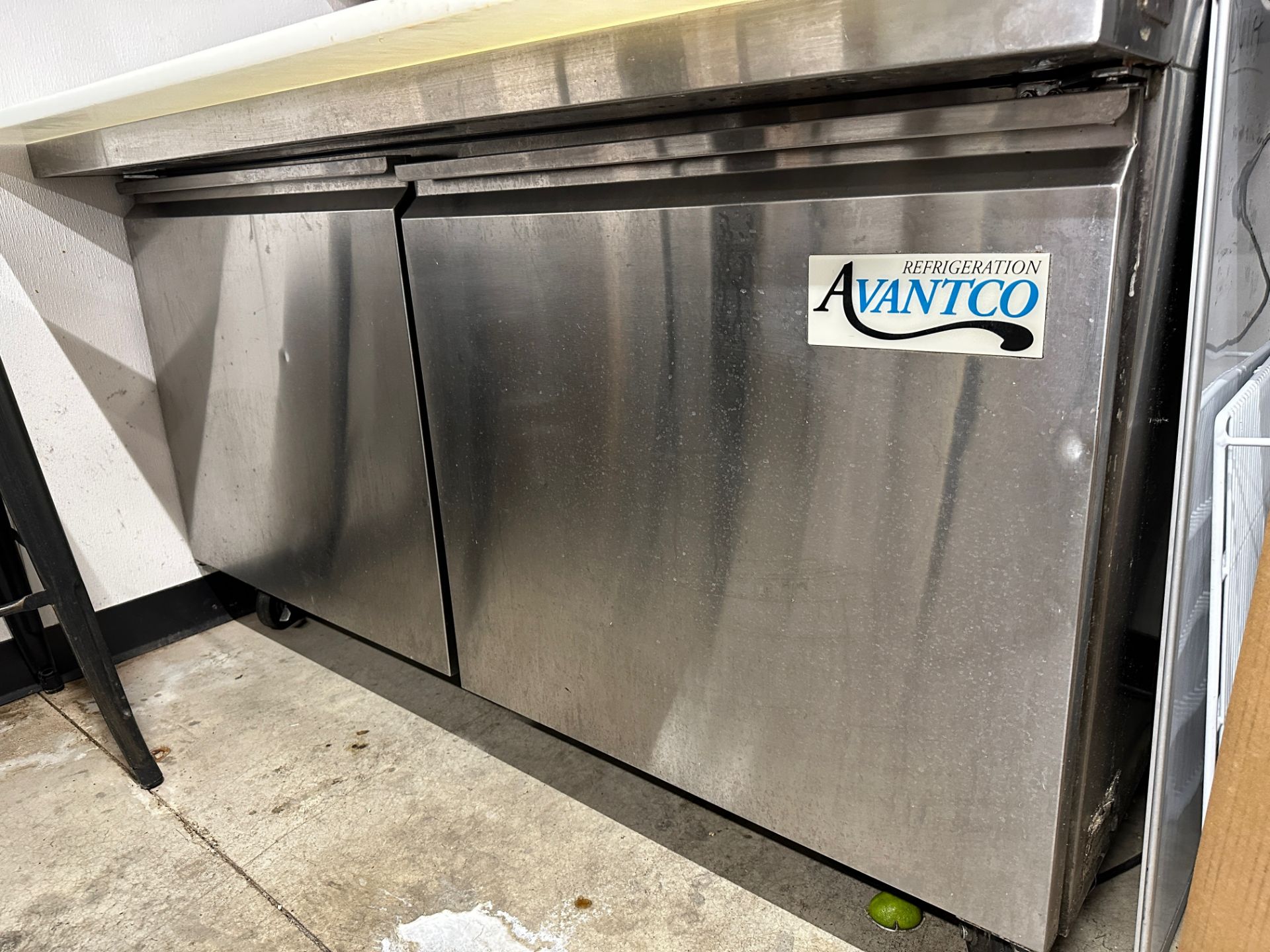 Avantco Bain Marie Cooler - Model 178SSPT60M (Approx. 40" with Cutting Board x 5' W | Rig Fee $95 - Image 3 of 5