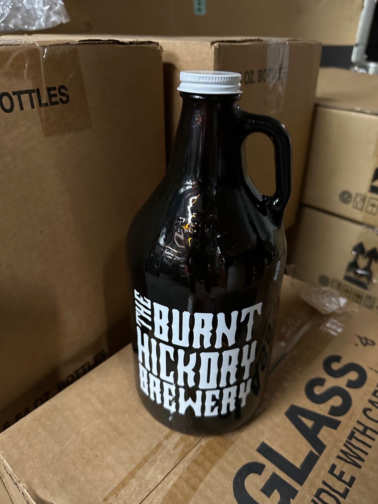 Lot of (5) Cases Branded Growlers and (8) Cases Branded Pints | Rig Fee $50 - Image 2 of 3
