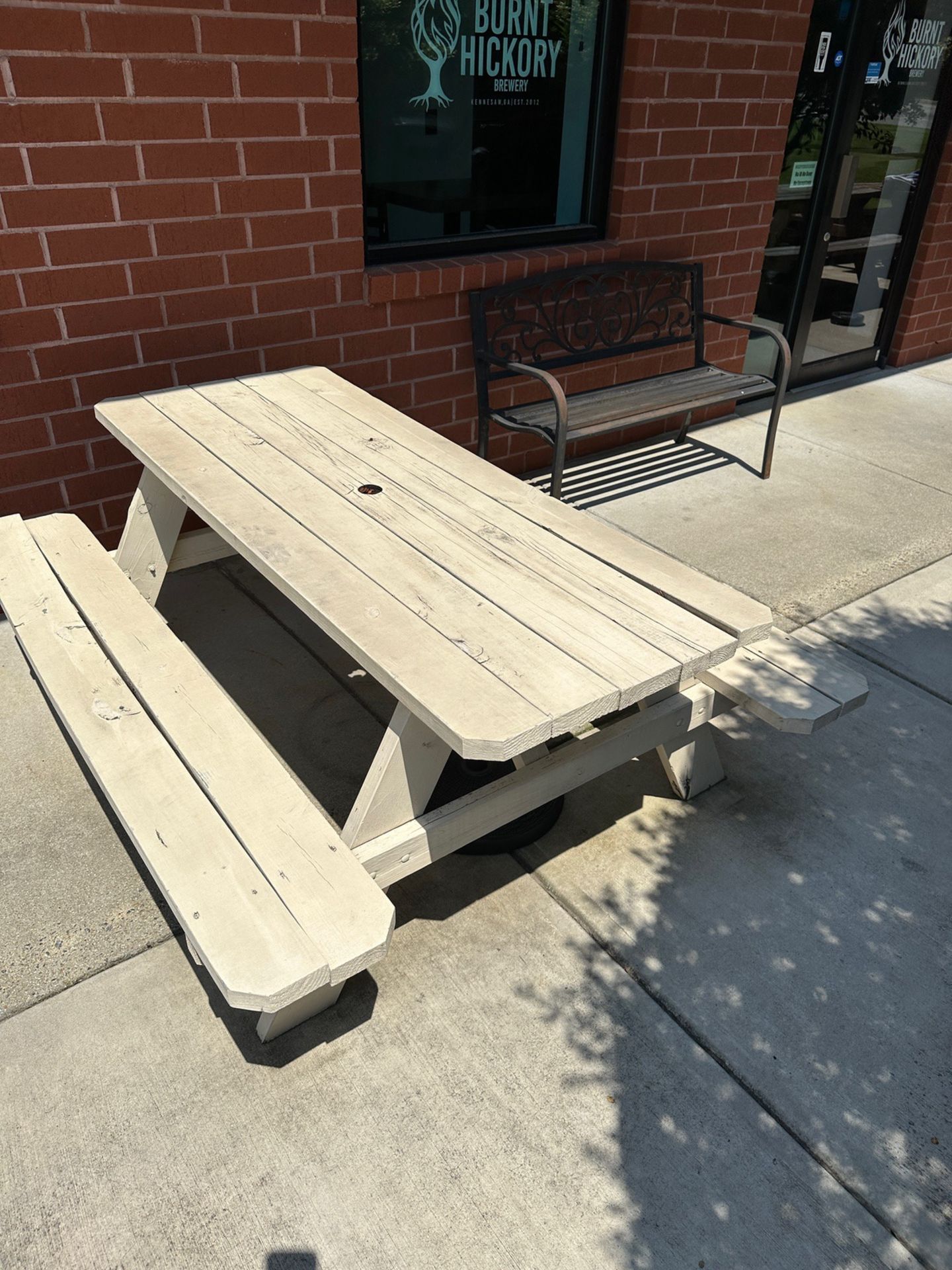 Lot of (6) Picnic Tables (Approx. 28" x 6') | Rig Fee $120