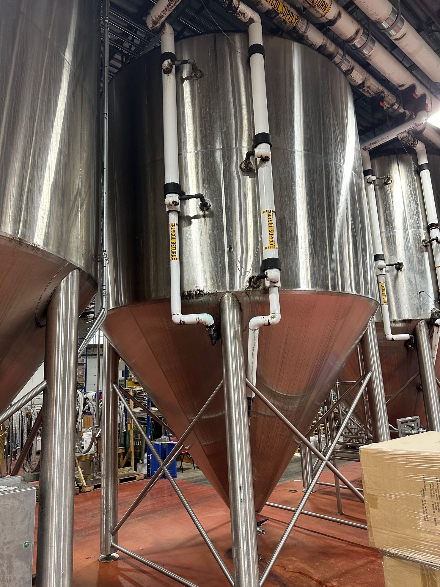 2016 - 300 BBL Specific Mechanical Stainless Steel Fermentation Tank - Cone Bottom, | Rig Fee $2900 - Image 5 of 6