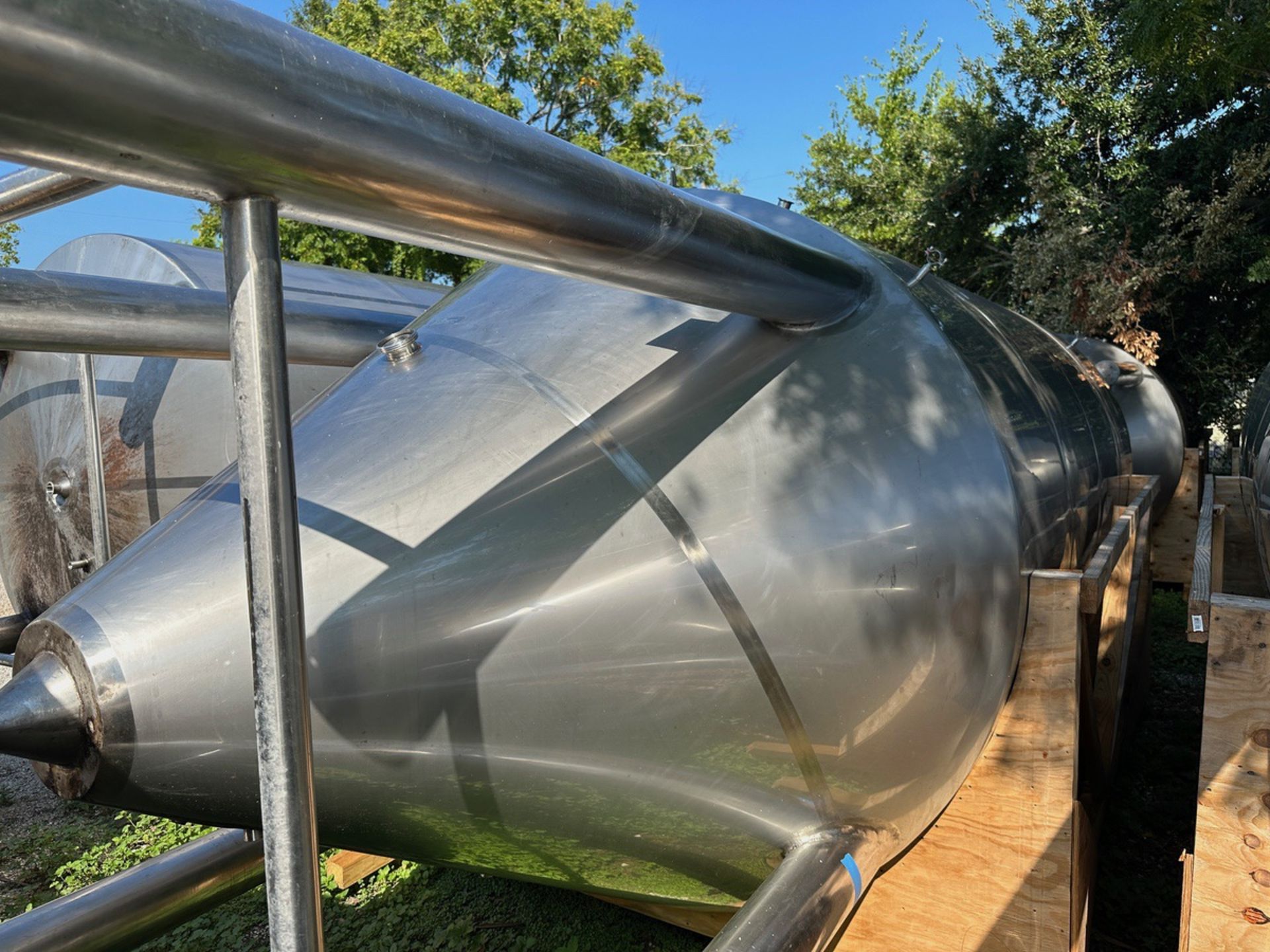 Allied Beverage 120 BBL Stainless Steel Fermentation Tank - Cone Bottom, Glycol Ja | Rig Fee $750 - Image 3 of 5