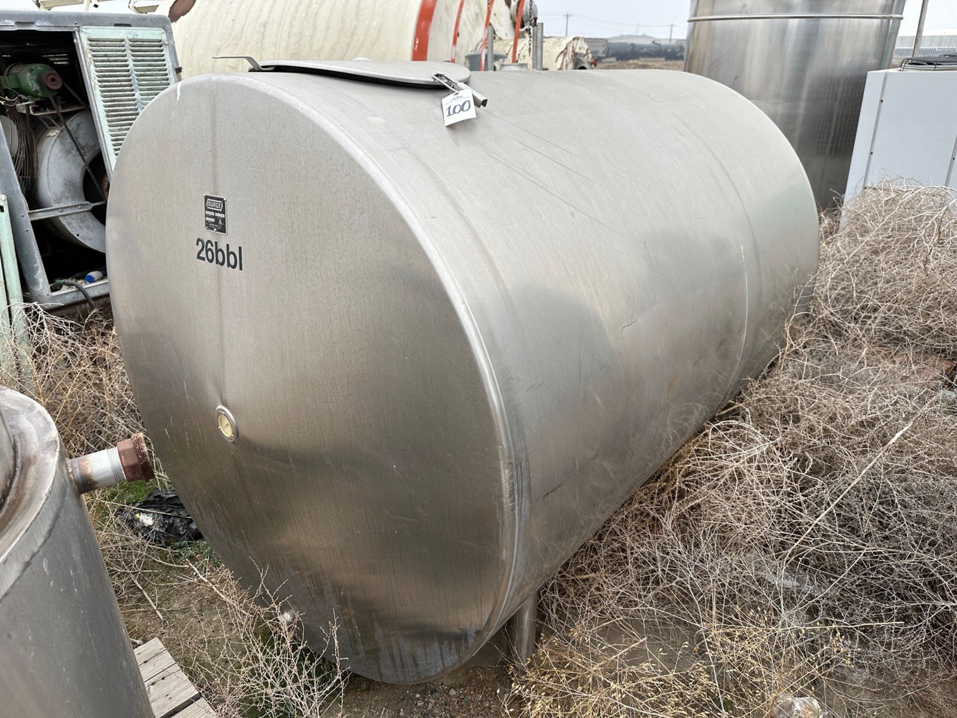 Surge 26 BBL Stainless Steel Horizontal Tank with Top Mandoor | Rig Fee $500
