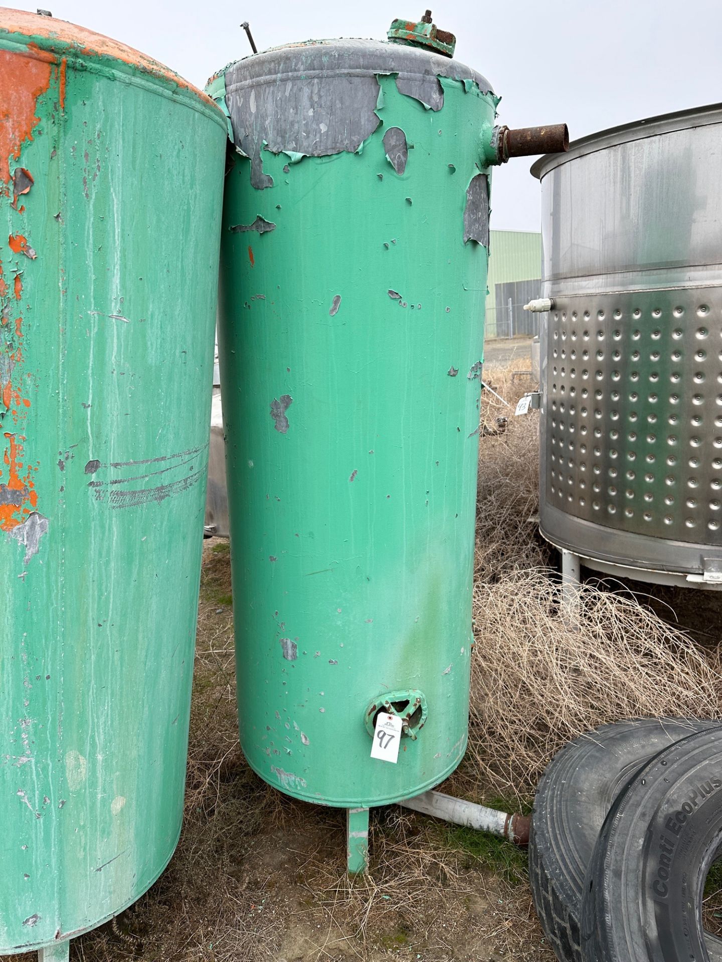 Utility Tank (Approx. 3' Diameter and 7'6" O.H.) | Rig Fee $150