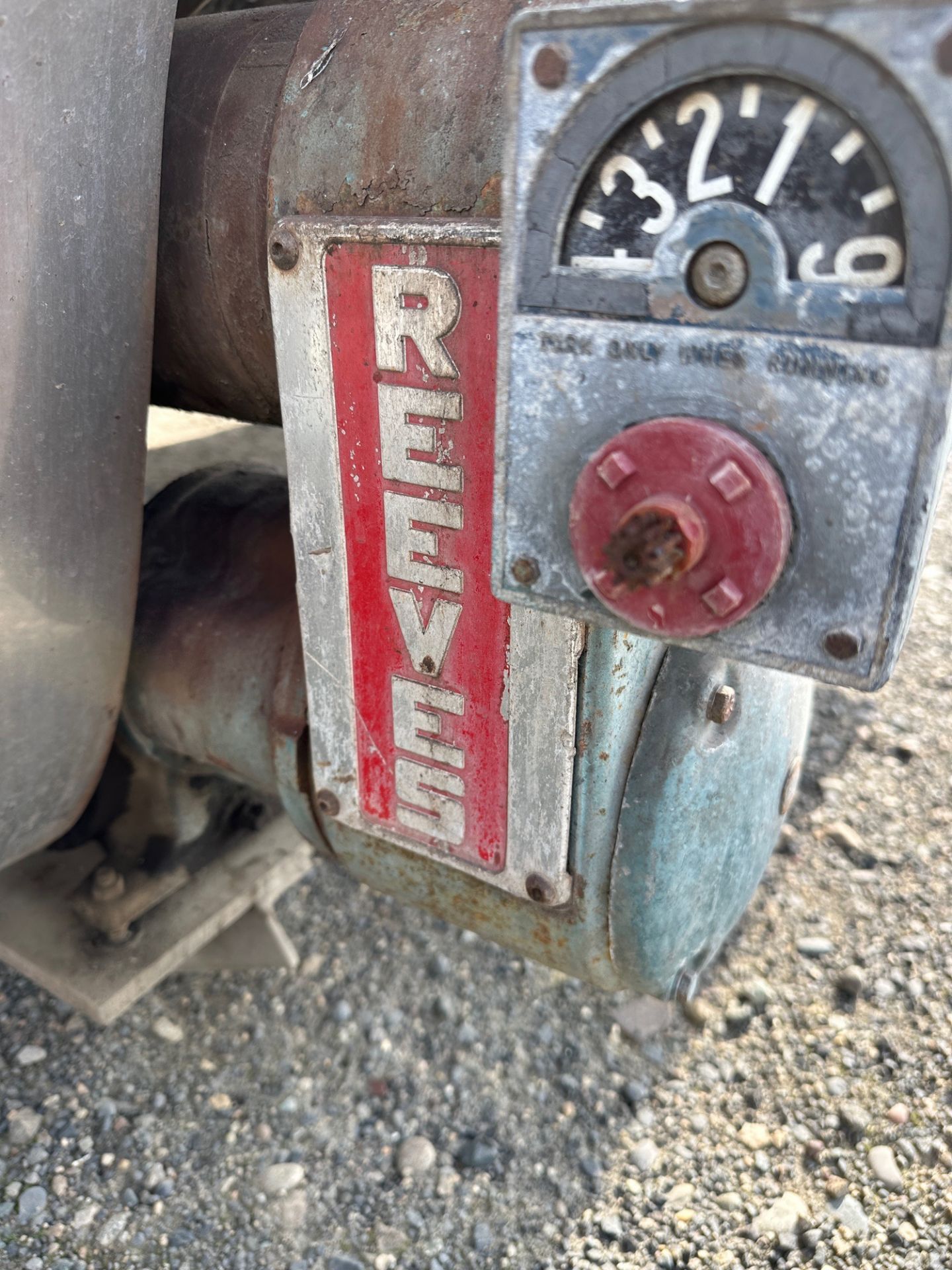 Reeves Table Conveyor on Stainless Steel Frame (Approx. 6' x 9') | Rig Fee $125 - Image 3 of 4