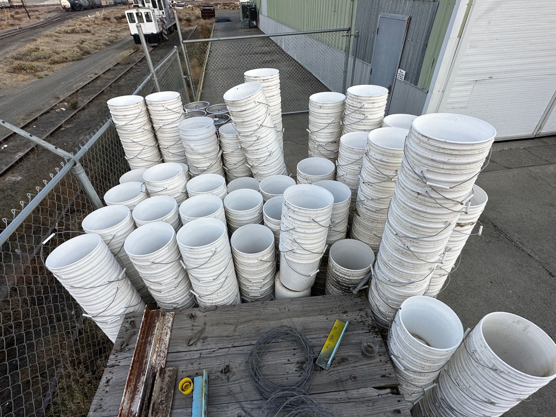 Lot of Approx. (700) White 5 Gallon Buckets | Rig Fee $150