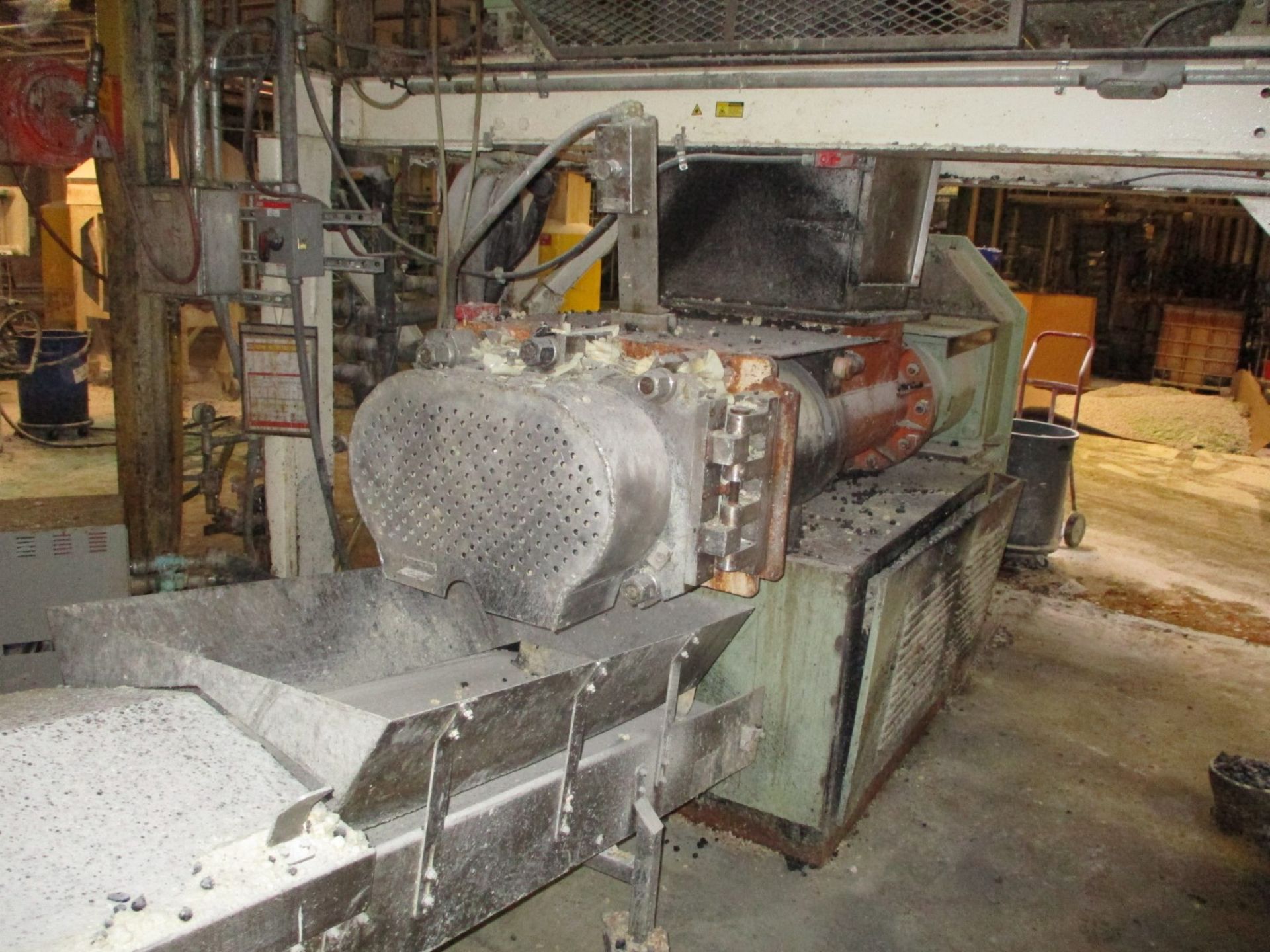 Mazzoni Refiner, Model R2B-S2Bb, Twin Screw With Die Face Cutter, Mazzoni Unidrive | Rig Fee $12000