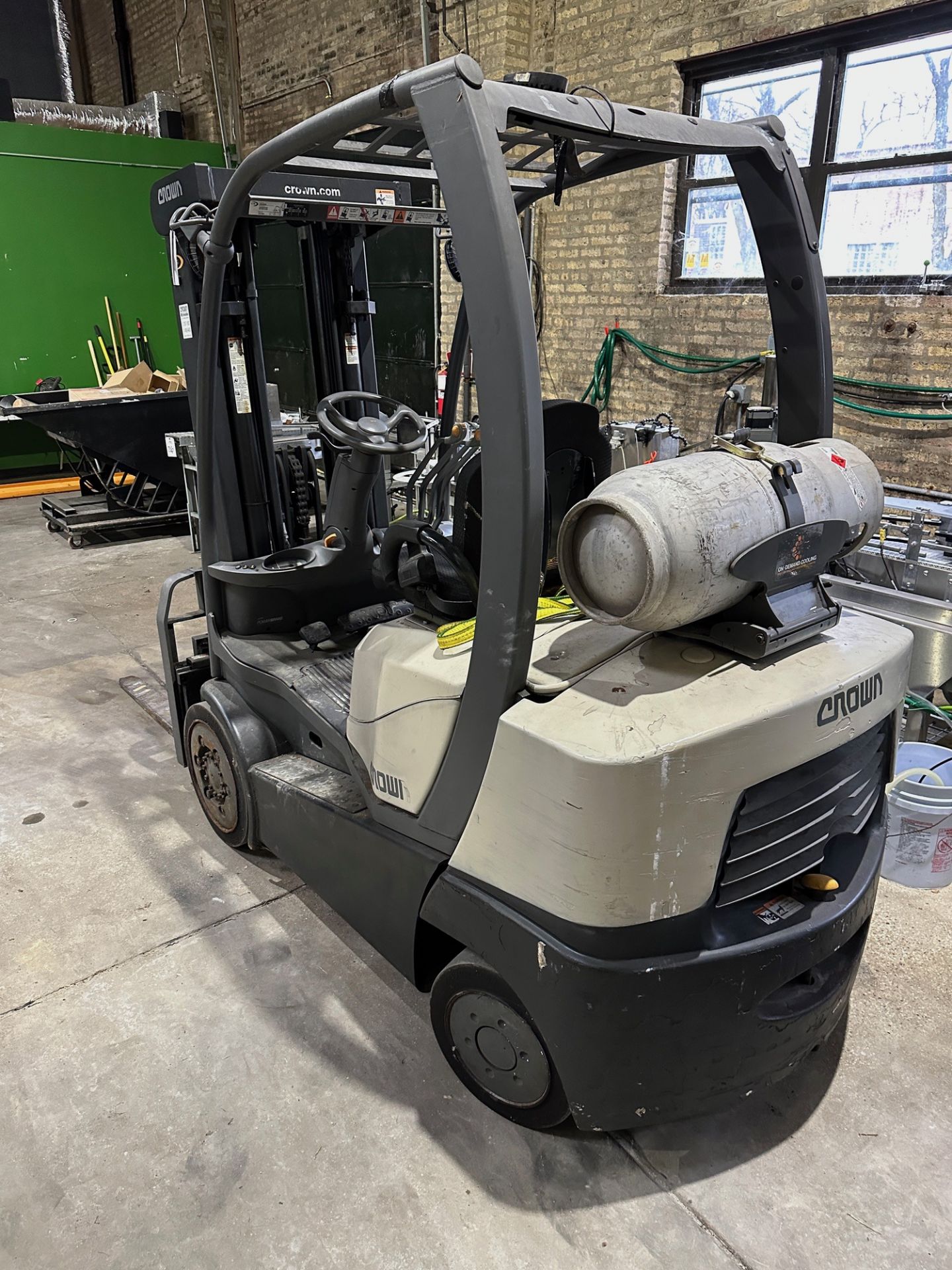 Crown C5 LP Fork Truck with Approx. Approx 3500 Hours (Delayed Delivery) | Rig Fee $50 - Bild 2 aus 7