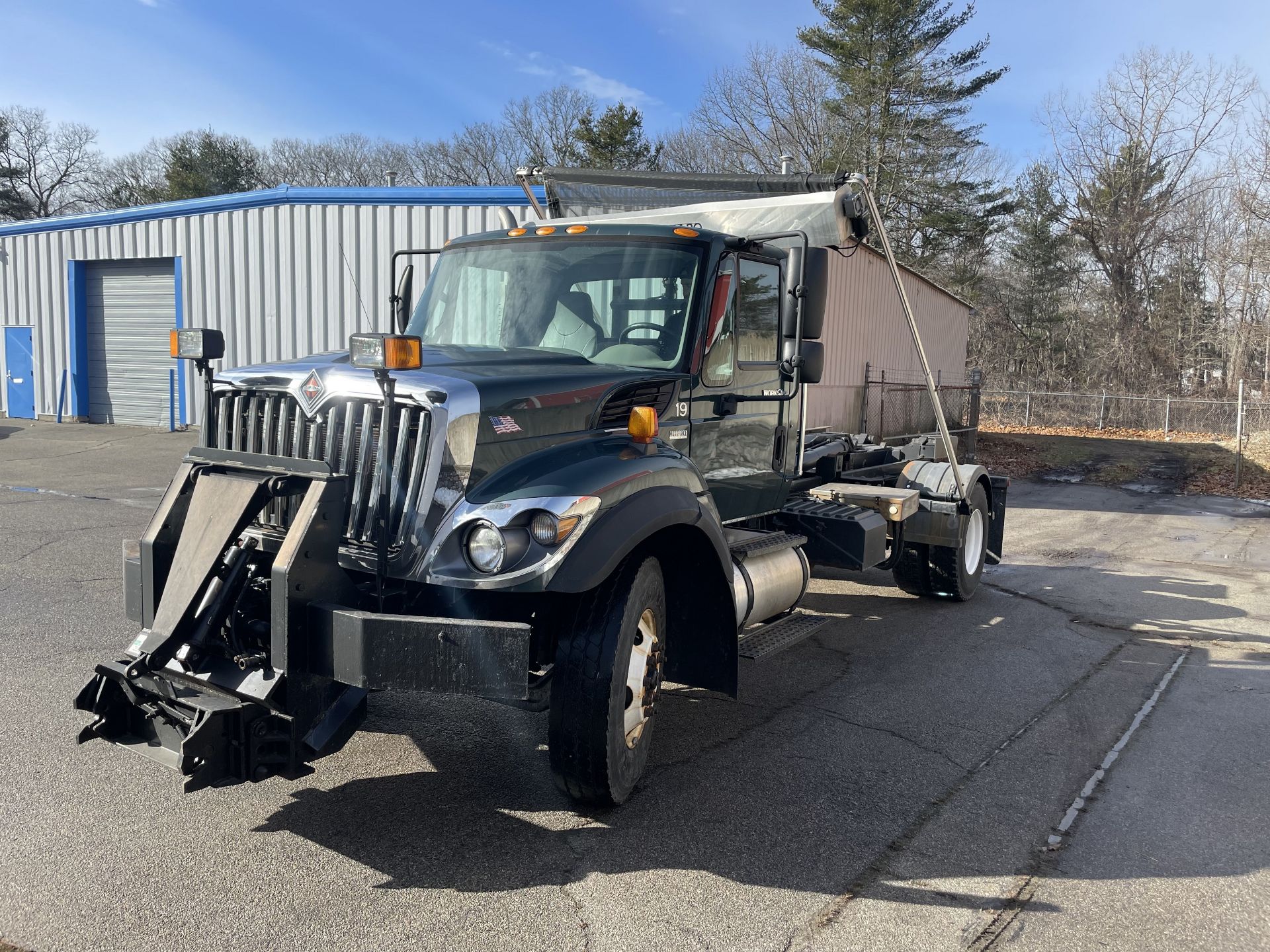 2012 International 7400 Hook Lift Truck, Diesel, AutoTran, Stella 26,000 lb. Hook Lift, Odom: 20,109 - Image 3 of 13