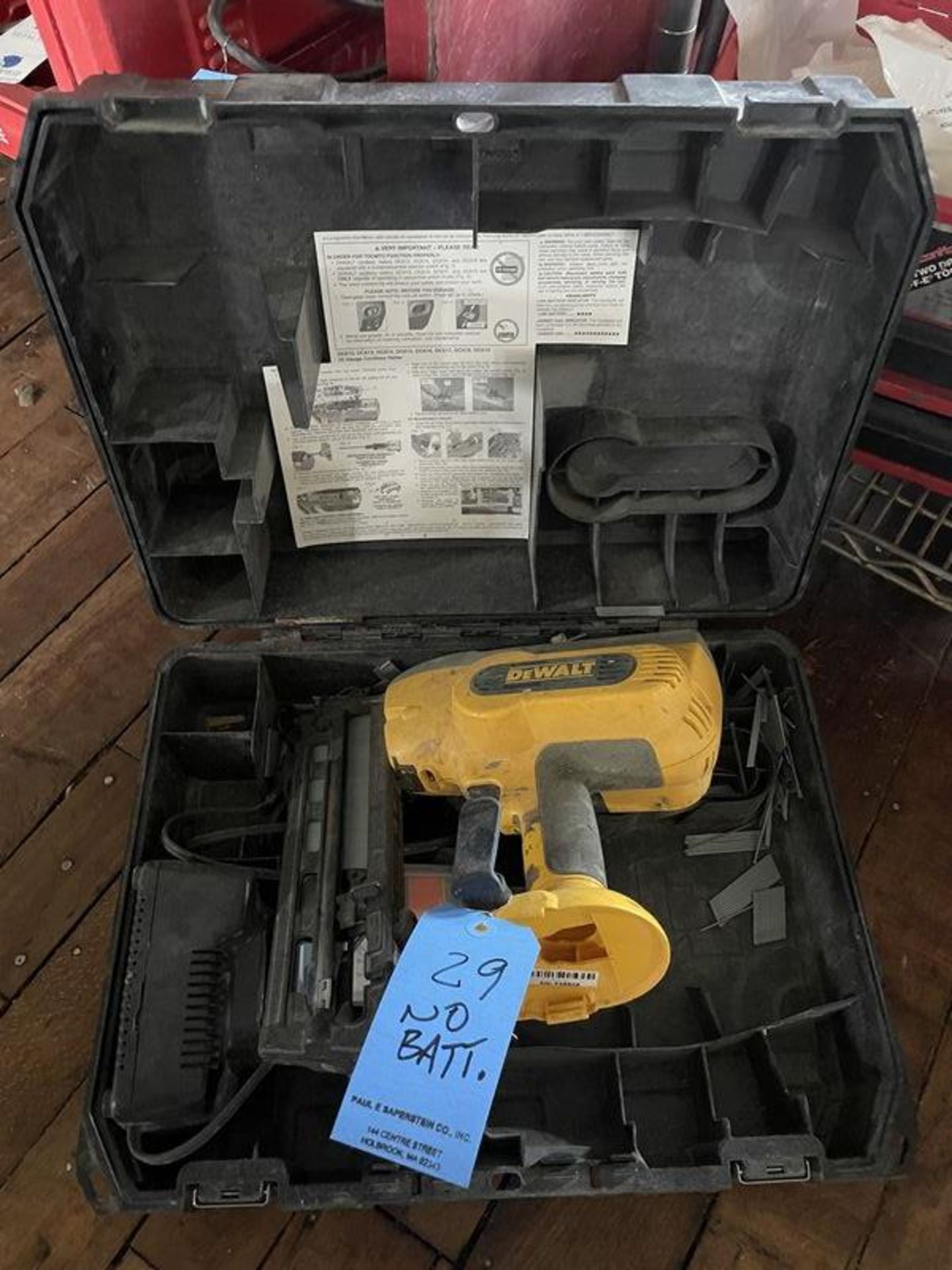 DeWalt Battery Operated Strip Nailer (No Battery)