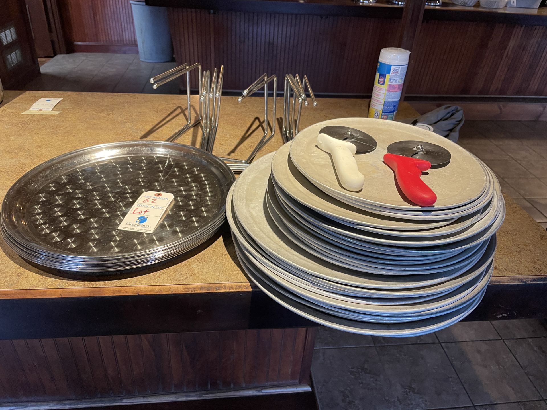 {LOT} Pizza Accessories - Pans, Cutters, Tray Stands