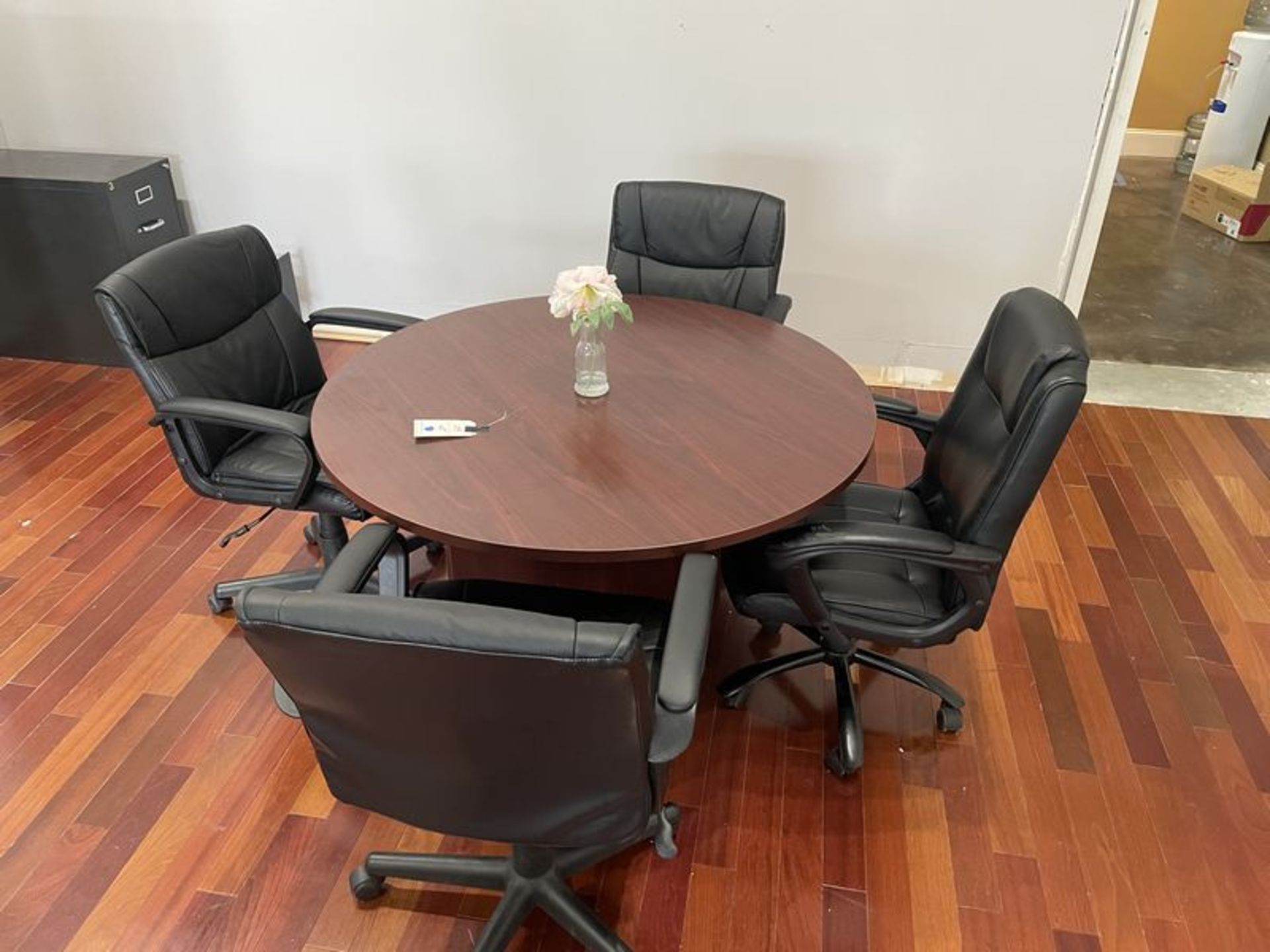 47" Round Laminate Conference Table with (4)Matching Swivel Arm Chairs