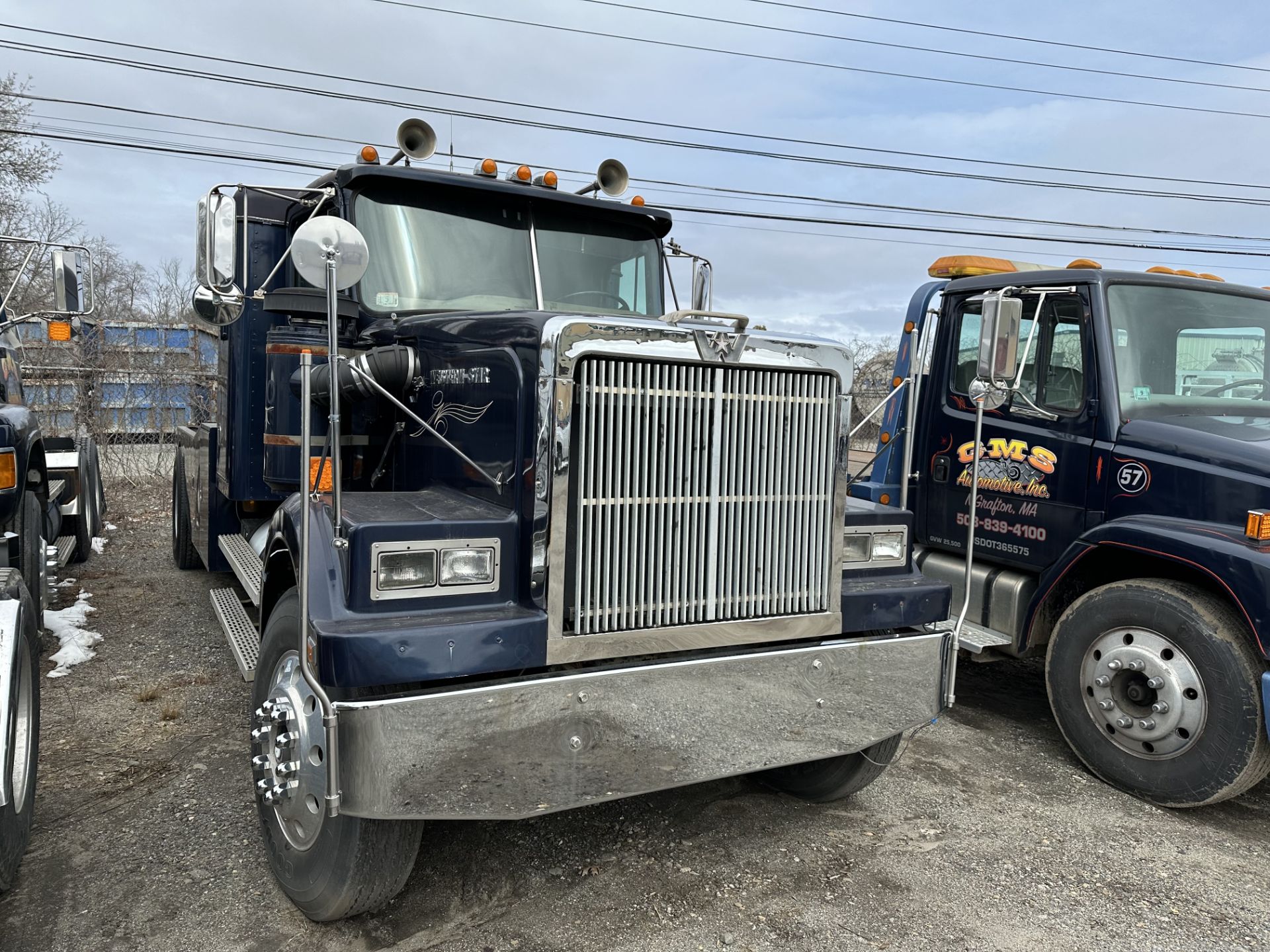 1986 Western Star, 6 Wheel Wrecker Truck w/Hydraulic Controls, Odom: 573,239, GVW 34,500 (RUNS) - Image 5 of 8