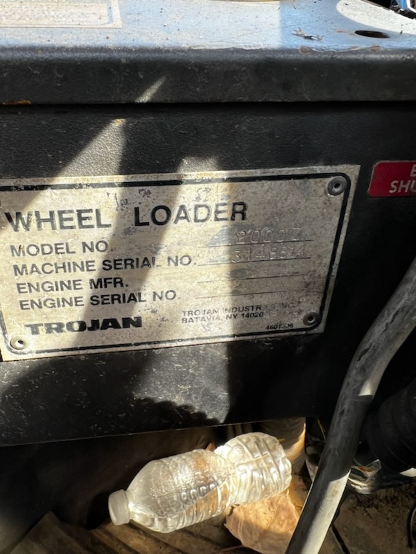 (MACHINE RUNS) Trojan 2000Z Articulating Front End Loader, SN 3148814, NO BRAKES, NO LOW GEAR Locate - Image 4 of 4