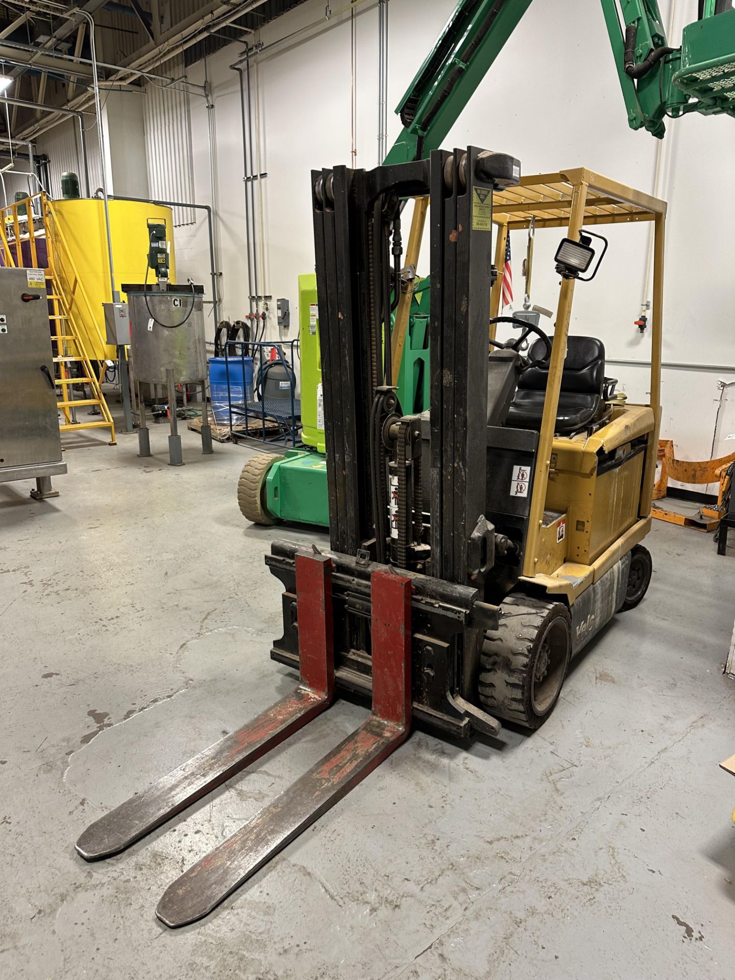 Yale #ERC060RGN 6,000 Lb. Capacity, TypeE Electric Forklift w/Champion Charger, Triple Mast, Side Sh