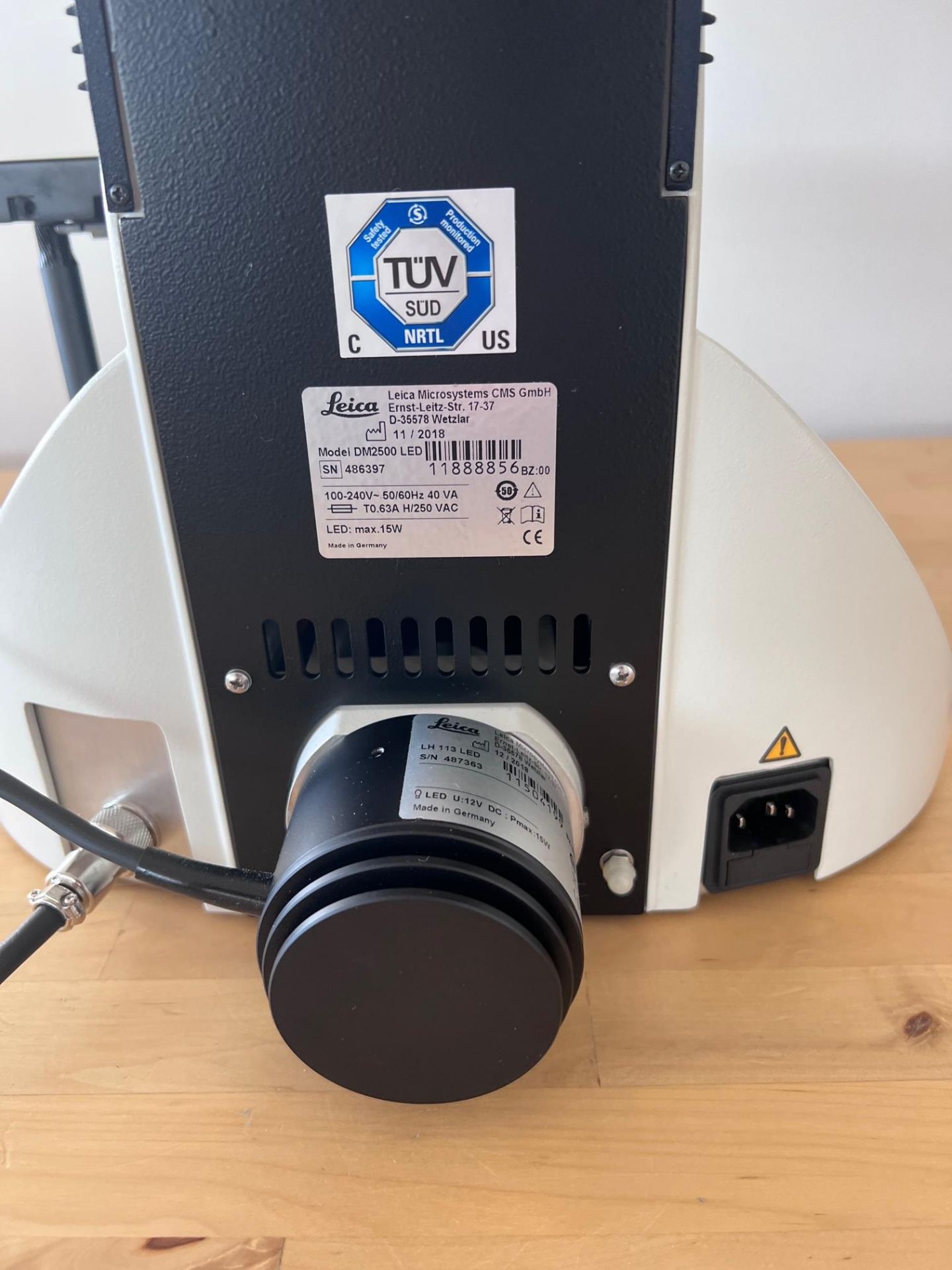 2018 Leica DM2500 LED Optical Microscope w/5 Objectives - Objectives eN Plan 5x/0.12 10x/0.25 20x/0. - Image 23 of 23