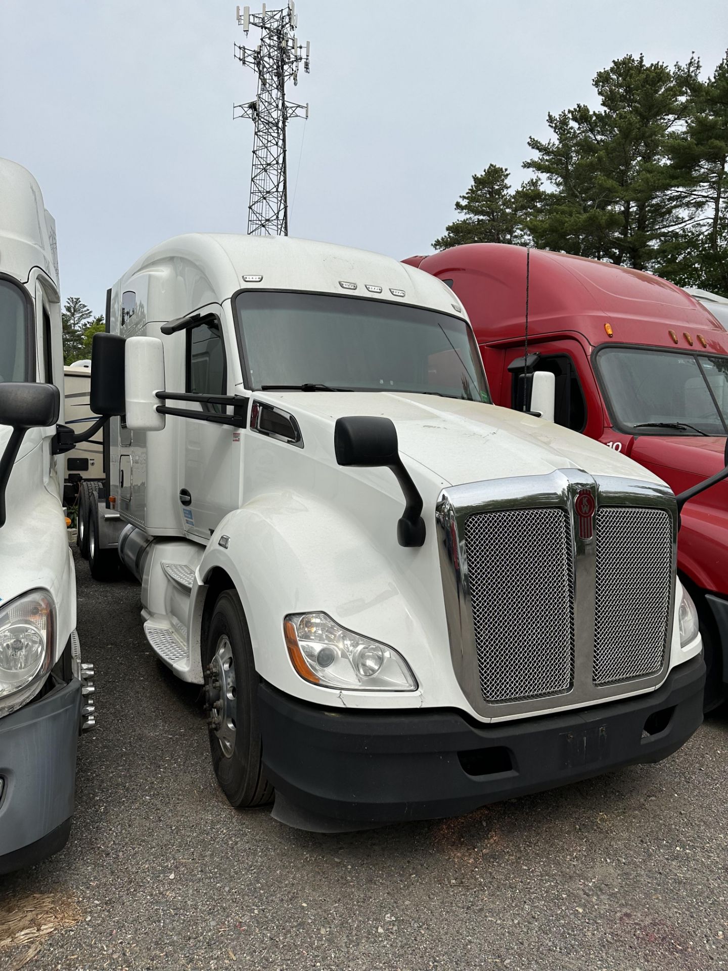 2020 Kenworth T680 Heavy Haul Tractor, 10-Wheel Tandem Axle, Paccar Model 1600-485 Motor, Eaton - Image 12 of 40