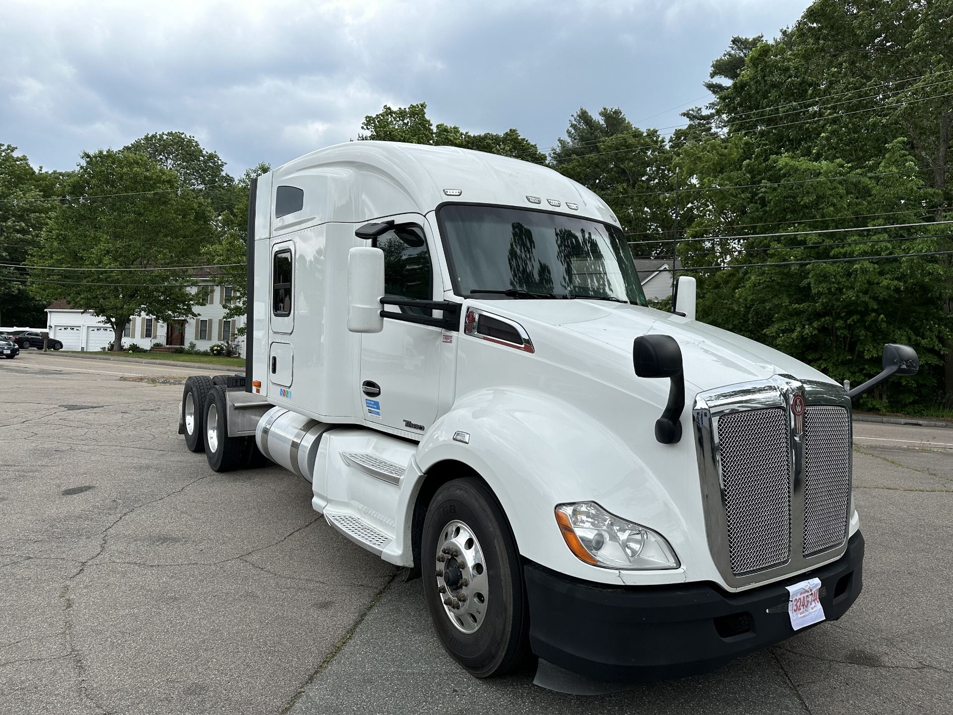 2020 Kenworth T680 Heavy Haul Tractor, 10-Wheel Tandem Axle, Paccar Model 1600-485 Motor, Eaton